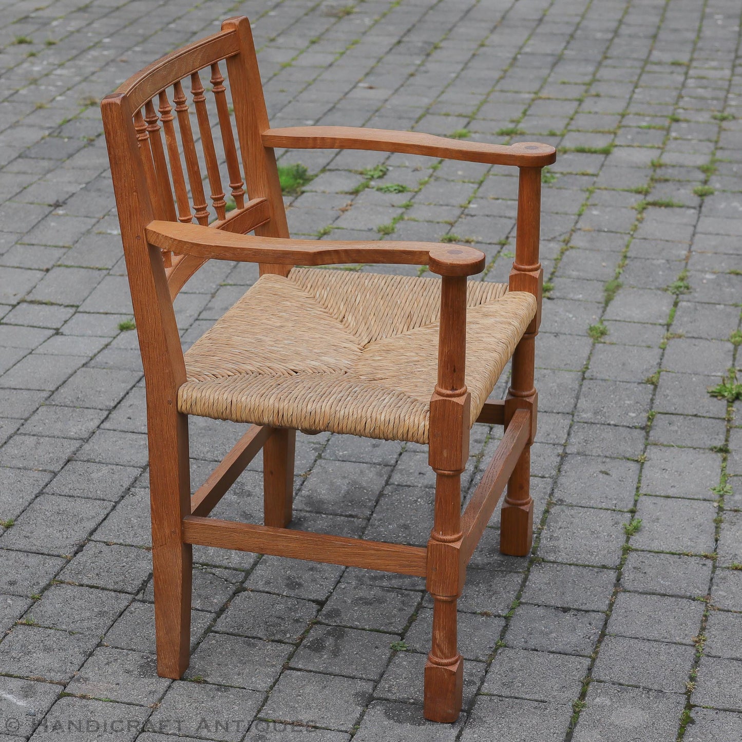 Peter Hall of Staveley Arts & Crafts Lakes School Turned Leg English Oak Chair 1978.