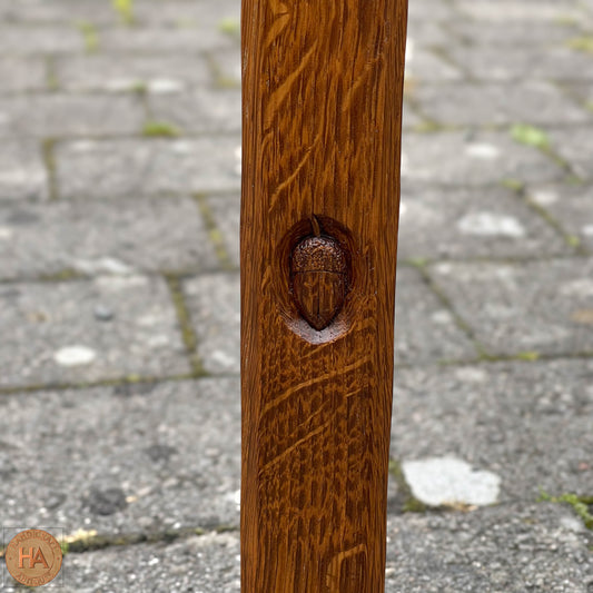 Alan 'Acornman' Grainger (Ex-Mouseman) Arts & Crafts Yorkshire School Oak Dressing Table c. 1970.