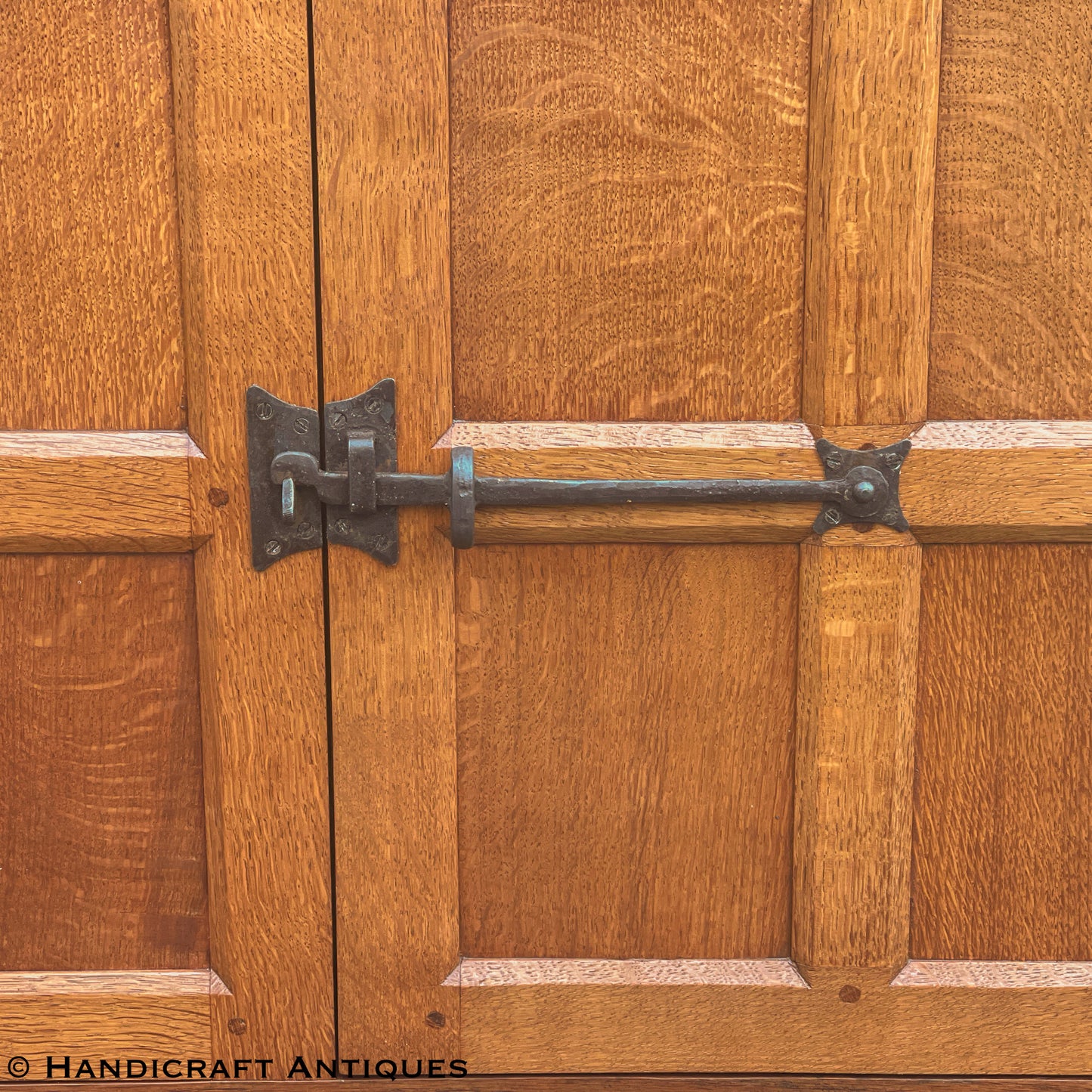 Peter ‘Rabbitman’ Heap Arts & Crafts Yorkshire School English Oak Dresser c 1970.