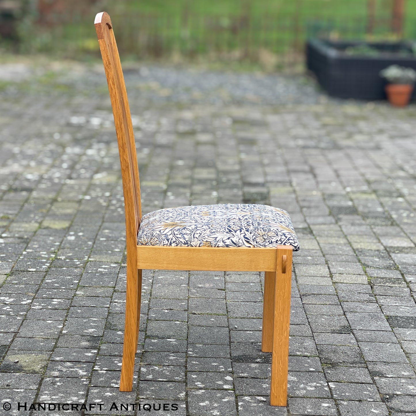 6 Robin Furlong Furniture Arts & Crafts Cotswold School English Oak Chairs