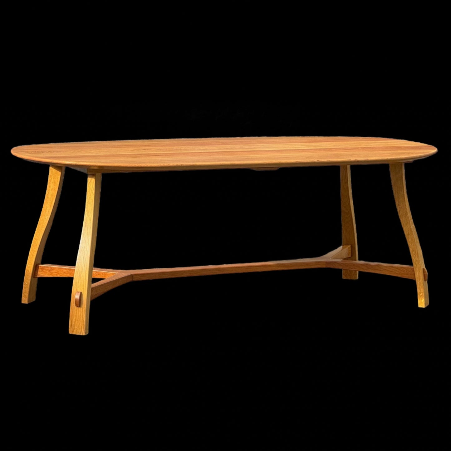 Robin Furlong Furniture Arts & Crafts Cotswold School English Oak Dining Table 2014.