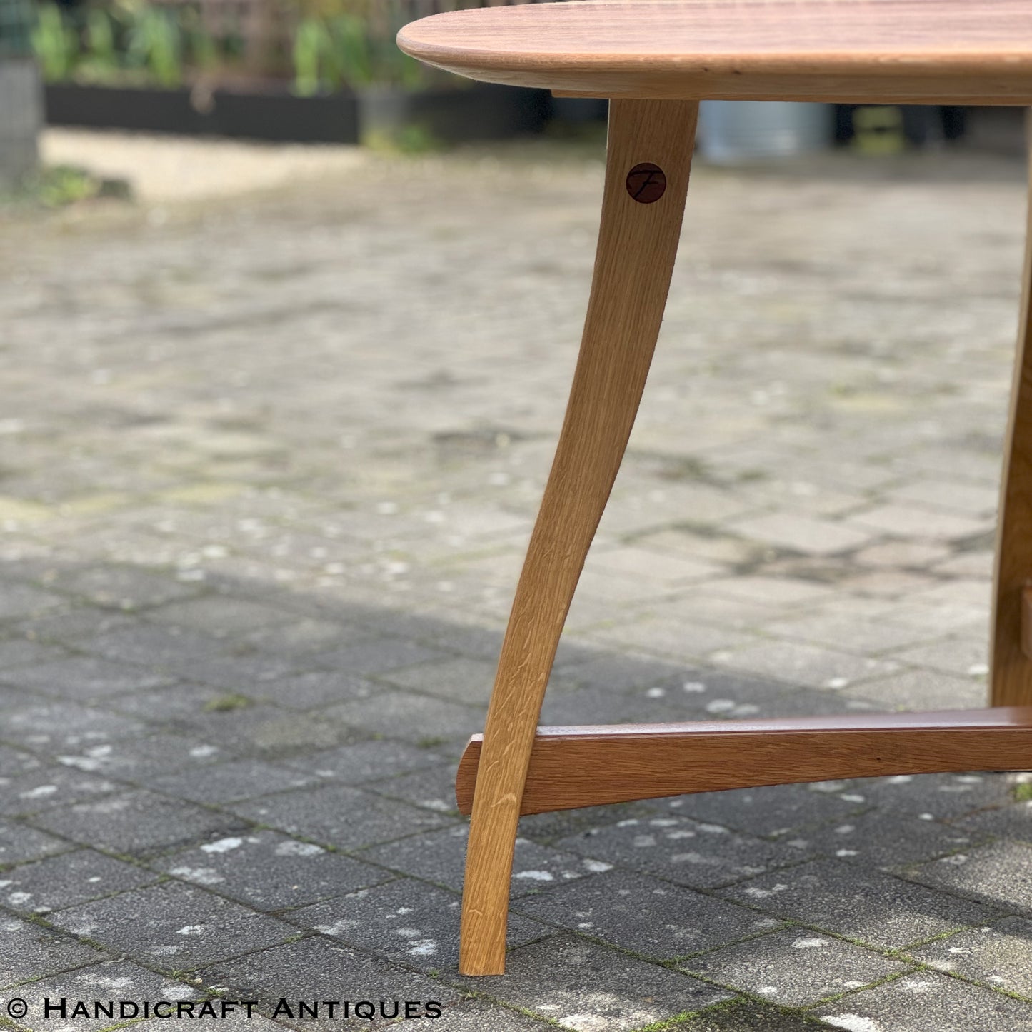 Robin Furlong Furniture Arts & Crafts Cotswold School English Oak Dining Table 2014.