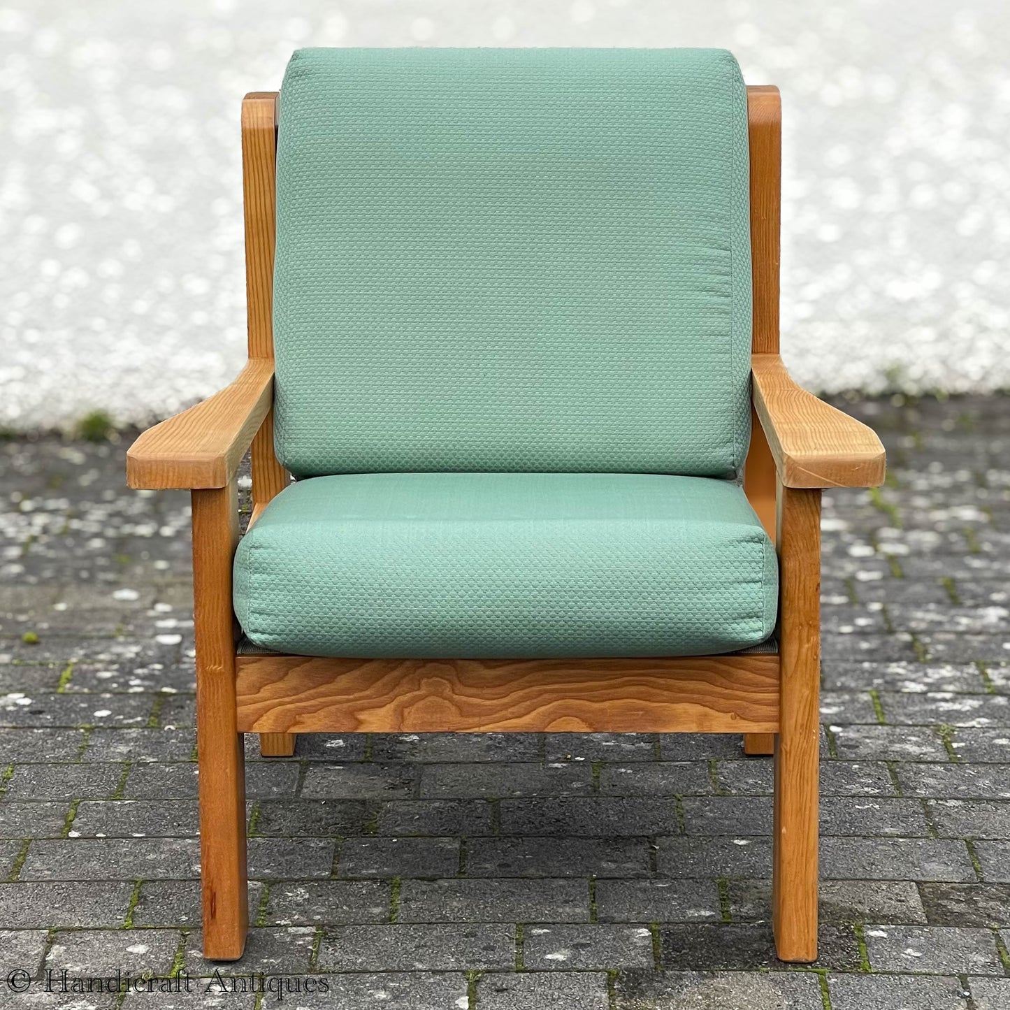 Treske Arts & Crafts Yorkshire School English Ash Armchair c. 1980.