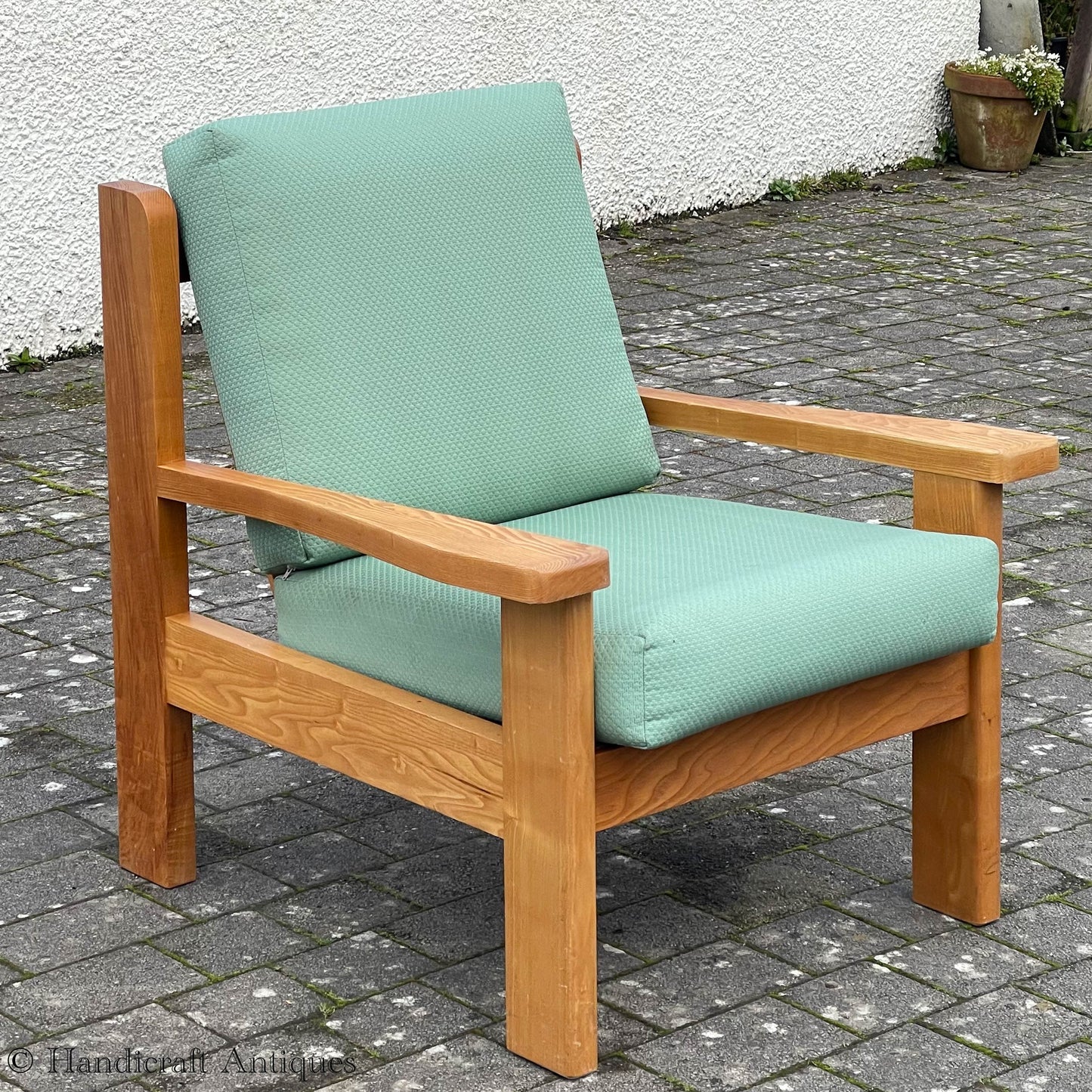 Treske Arts & Crafts Yorkshire School English Ash Armchair c. 1980.