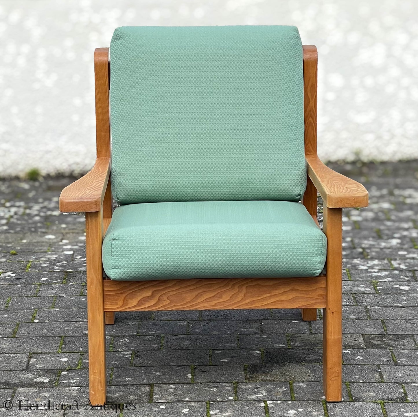 Treske Arts & Crafts Yorkshire School English Ash Armchair c. 1980.