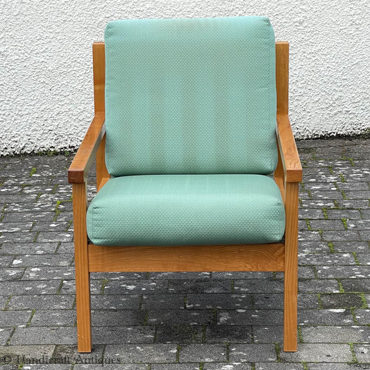 Treske Arts & Crafts Yorkshire School English Ash Armchair c. 1980.