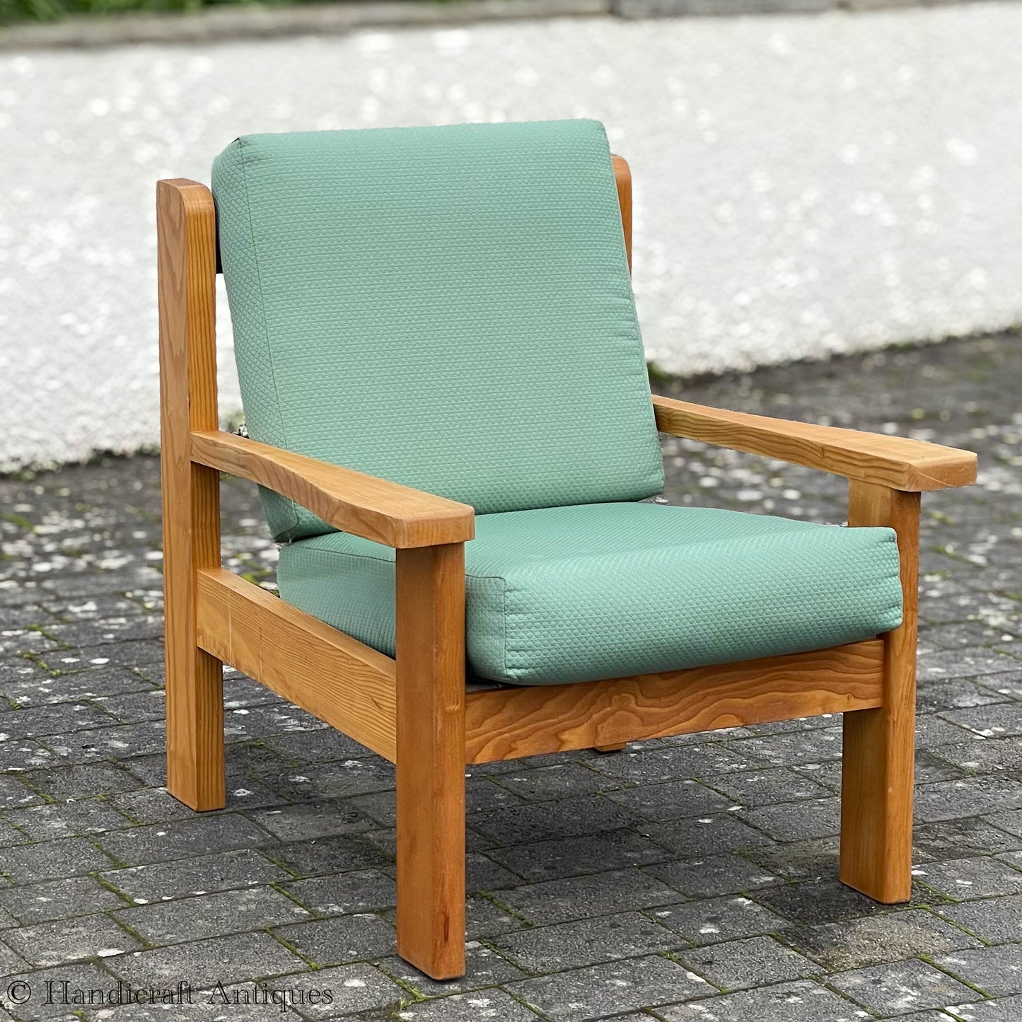 Treske Arts & Crafts Yorkshire School English Ash Armchair c. 1980.