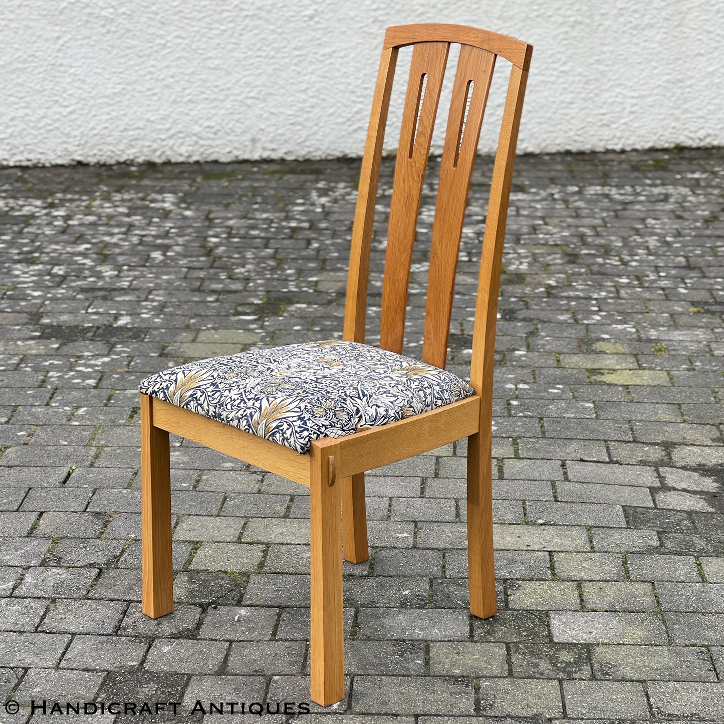 6 Robin Furlong Furniture Arts & Crafts Cotswold School English Oak Chairs