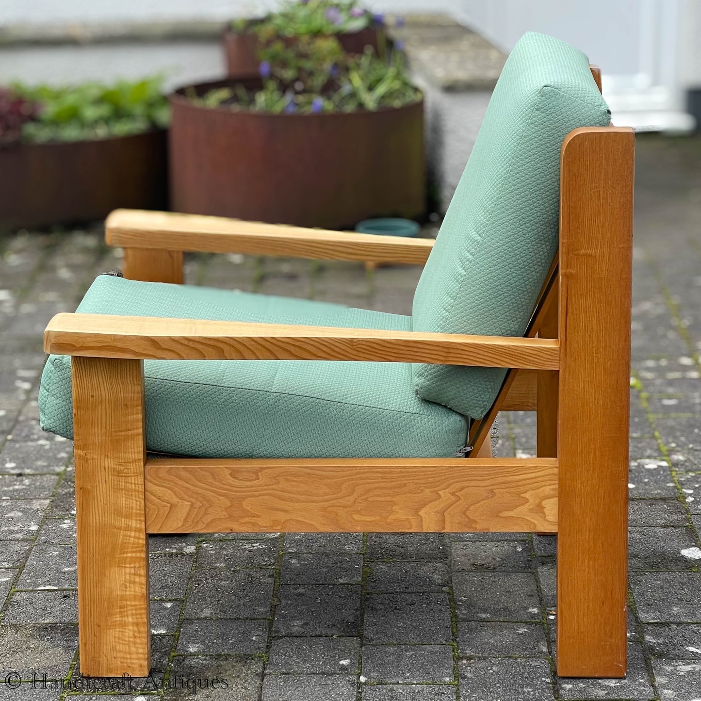 Treske Arts & Crafts Yorkshire School English Ash Armchair c. 1980.