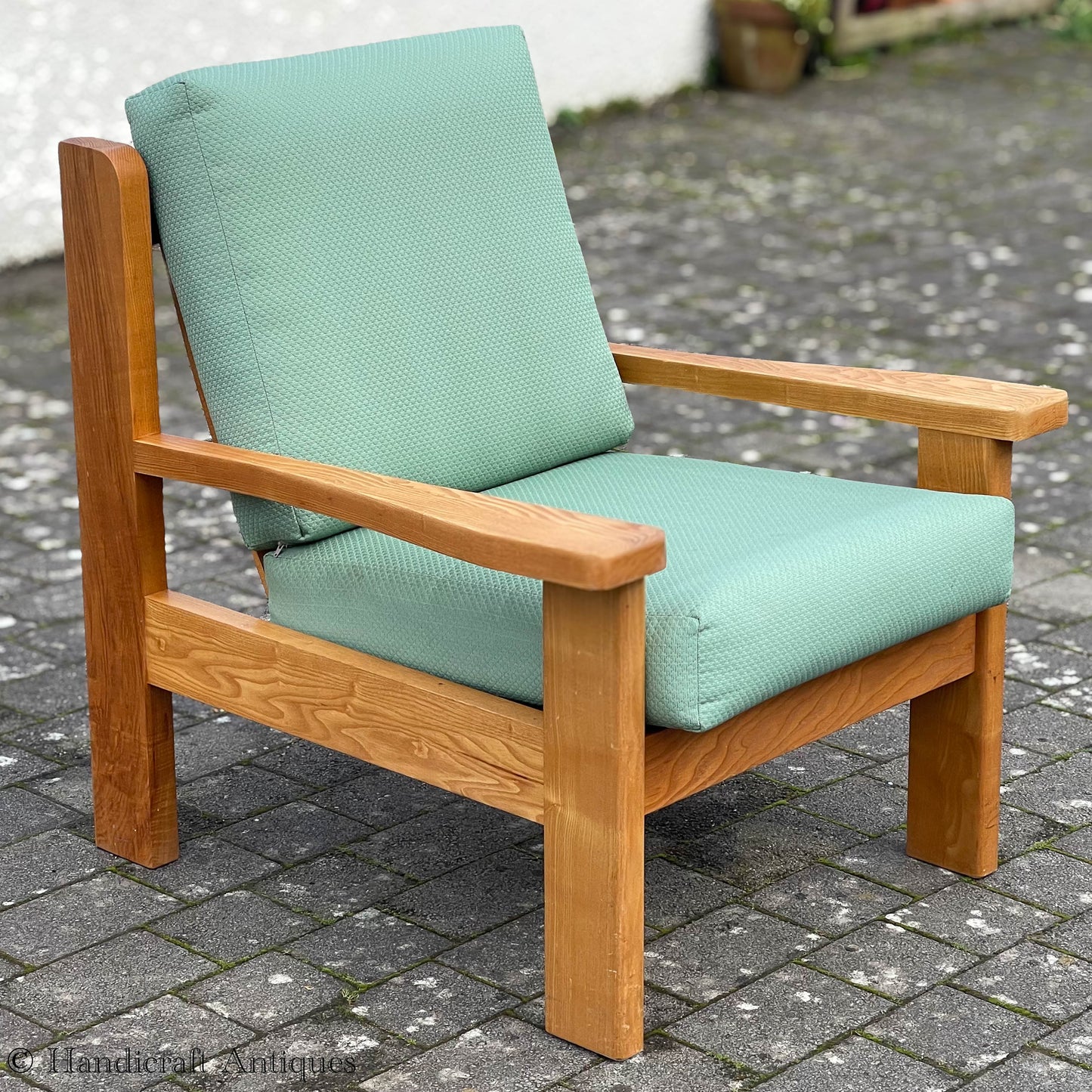 Treske Arts & Crafts Yorkshire School English Ash Armchair c. 1980.