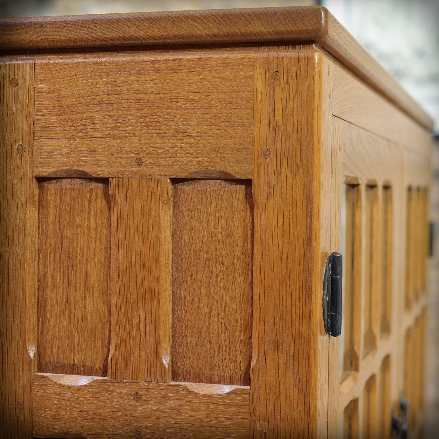 Horace 'Knightman' Knight Arts & Crafts Yorkshire School English Oak Dresser