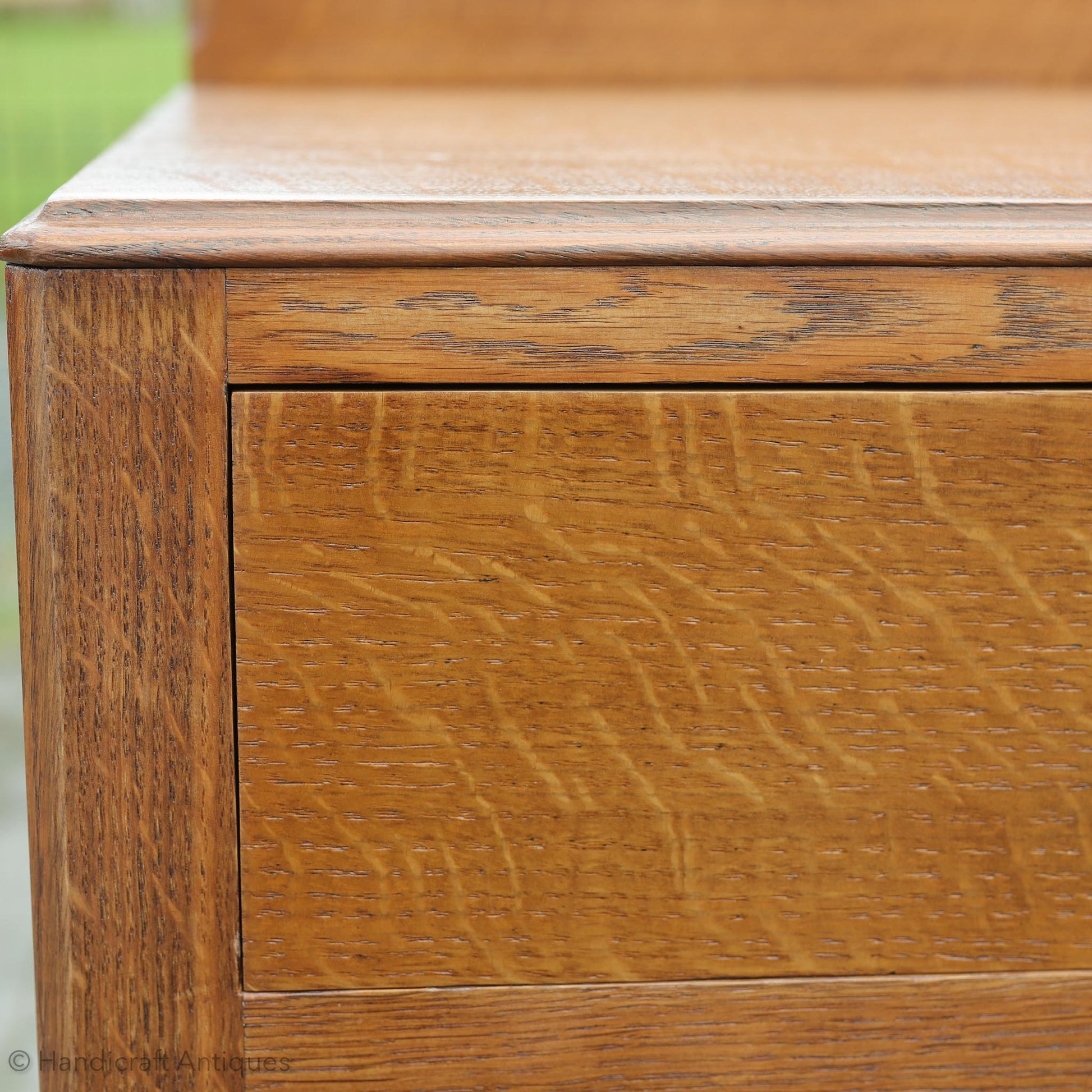 Arthur W. Simpson Arts & Crafts Lakes School English Oak Sideboard 1930.