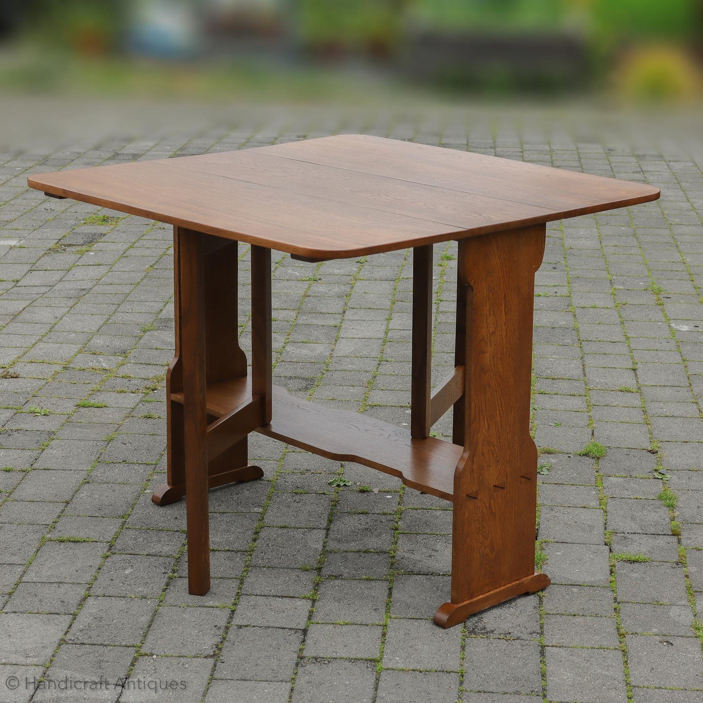 Arthur W. Simpson (The Handicrafts, Kendal) Arts & Crafts Lakes School English Oak Table c. 1920.