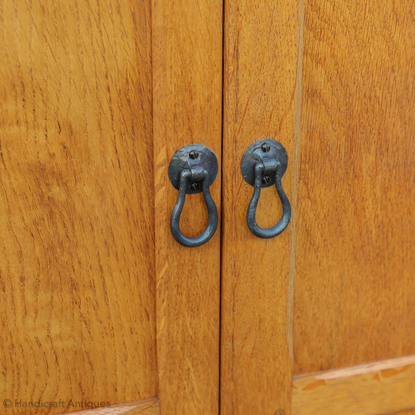 Cat & Mouseman' (Ex-Mouseman) Arts & Crafts Yorkshire School Oak Wardrobe (a)