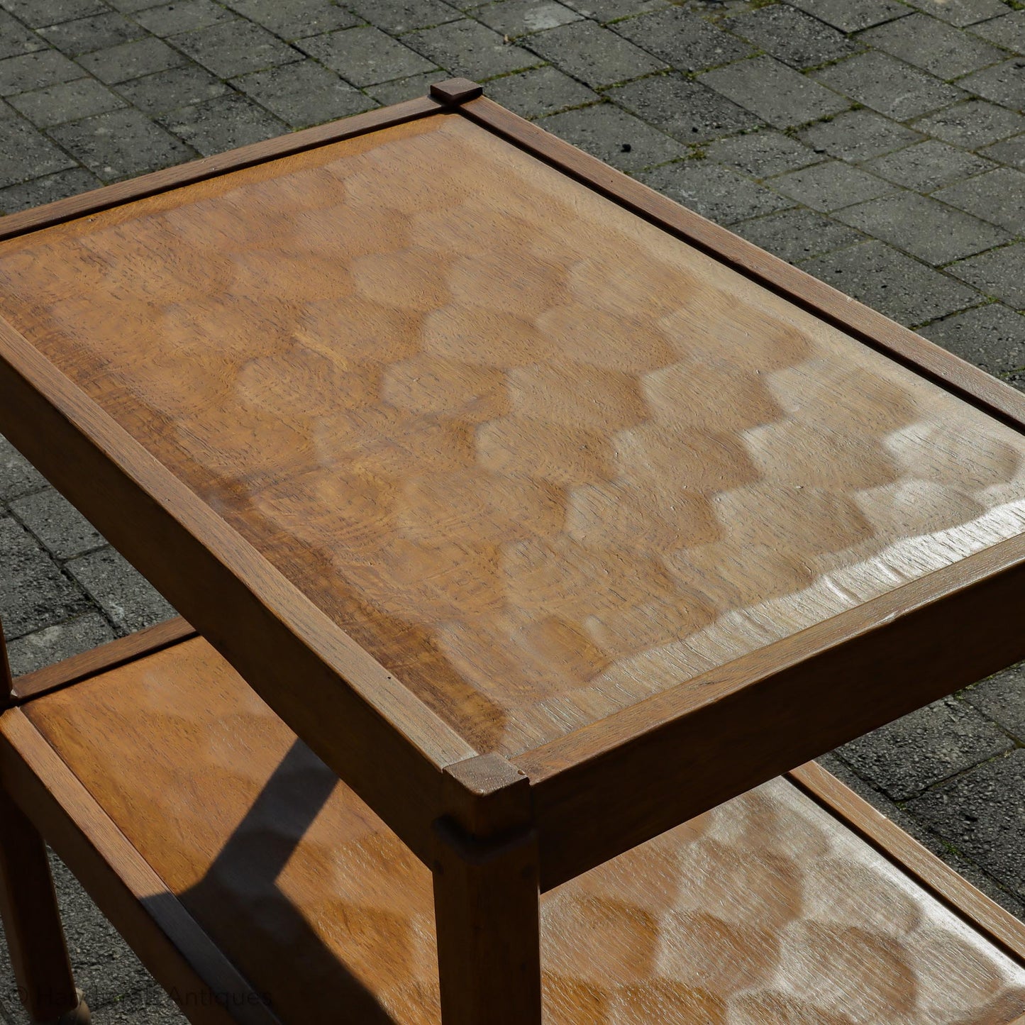 Alan 'Acornman' Grainger (Ex-Mouseman) Arts & Crafts Yorkshire School English Oak Tea Trolley c. 1970.