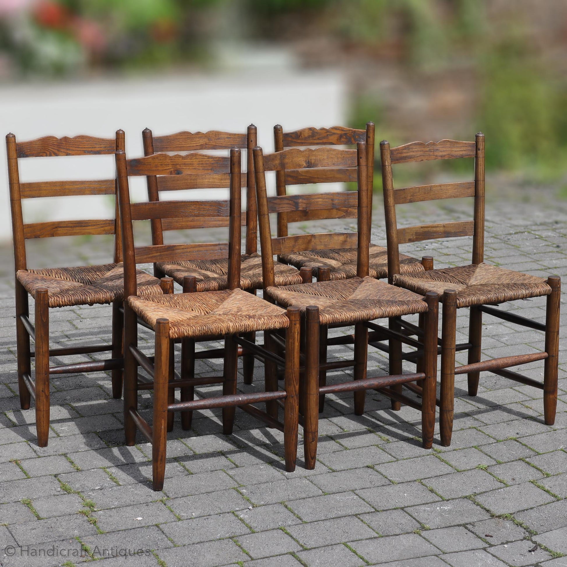 6 Gordon Russell Arts & Crafts Cotswold School English Oak Chairs c. 1928.