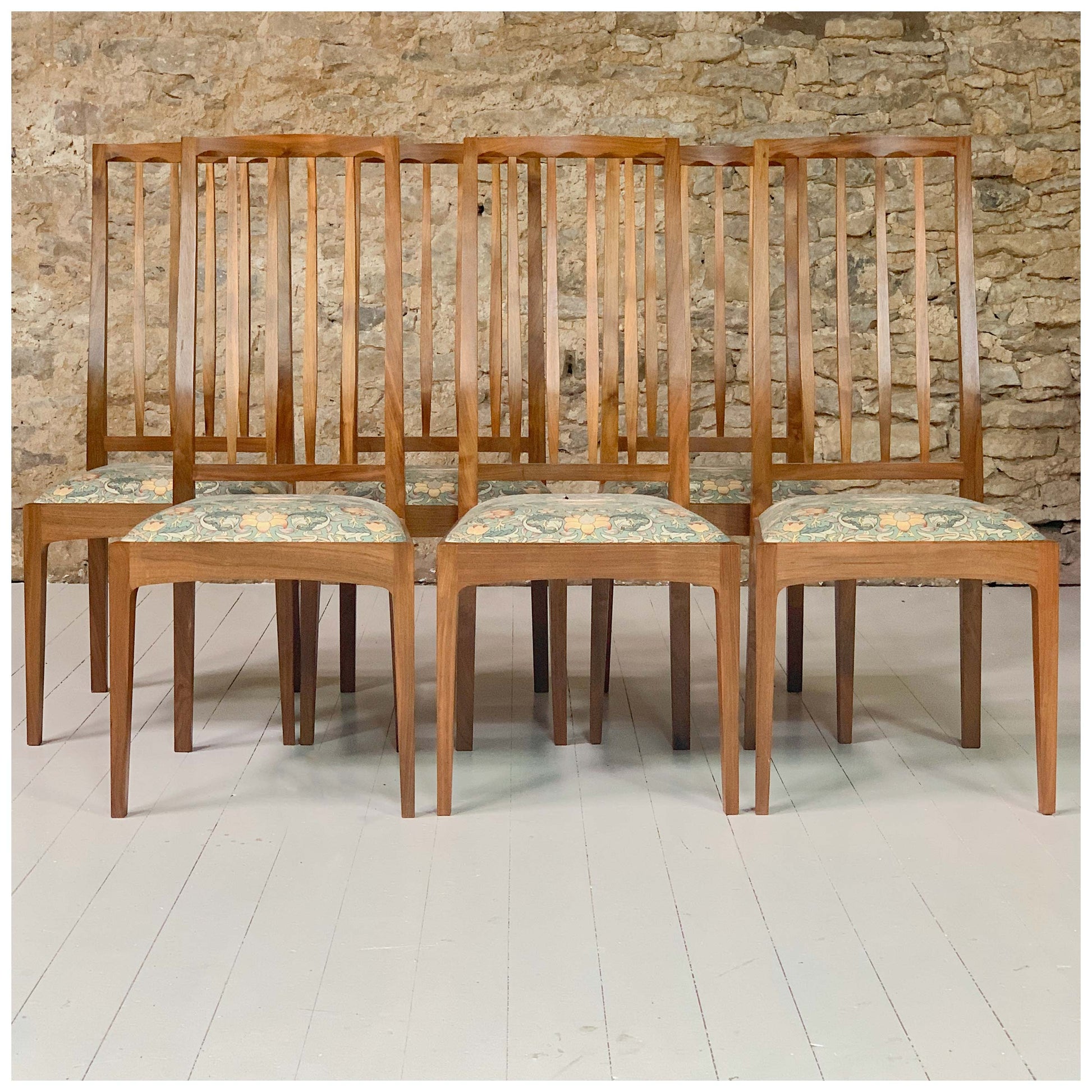 Set of 6 Barnsley Workshop Arts & Crafts Cotswold School Walnut Chairs