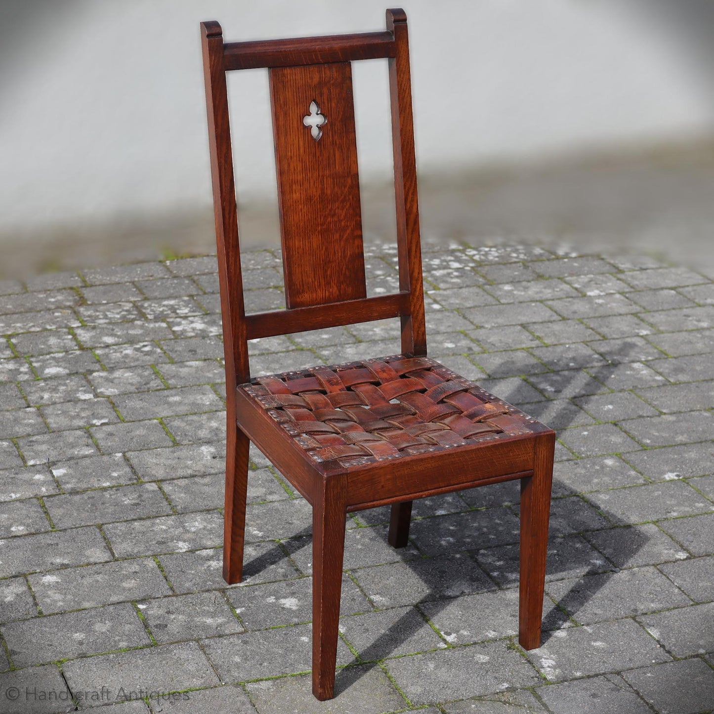 Arthur W. Simpson (The Handicrafts, Kendal) Arts & Crafts Lakes School Oak Chair