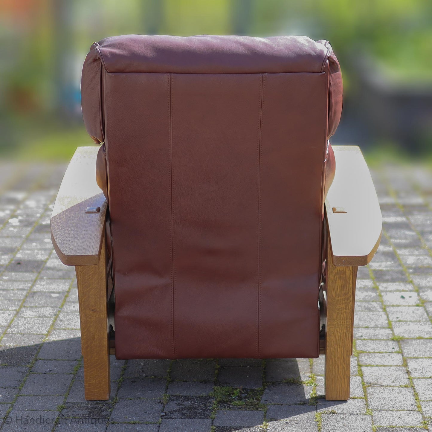 Stickley Furniture Arts & Crafts Mission School Morris Bow Reclining Oak Armchair