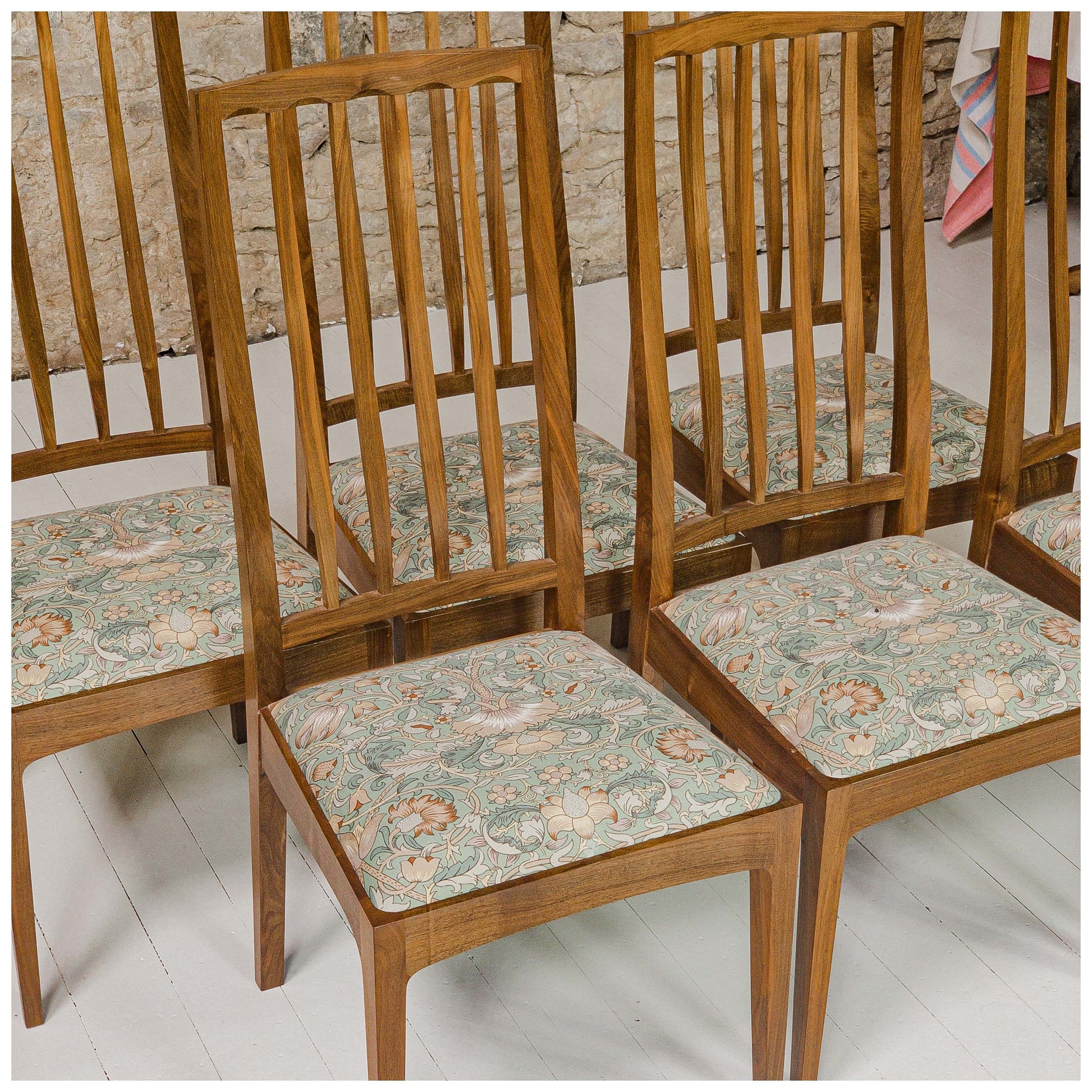 Set of 6 Barnsley Workshop Arts & Crafts Cotswold School Walnut Chairs