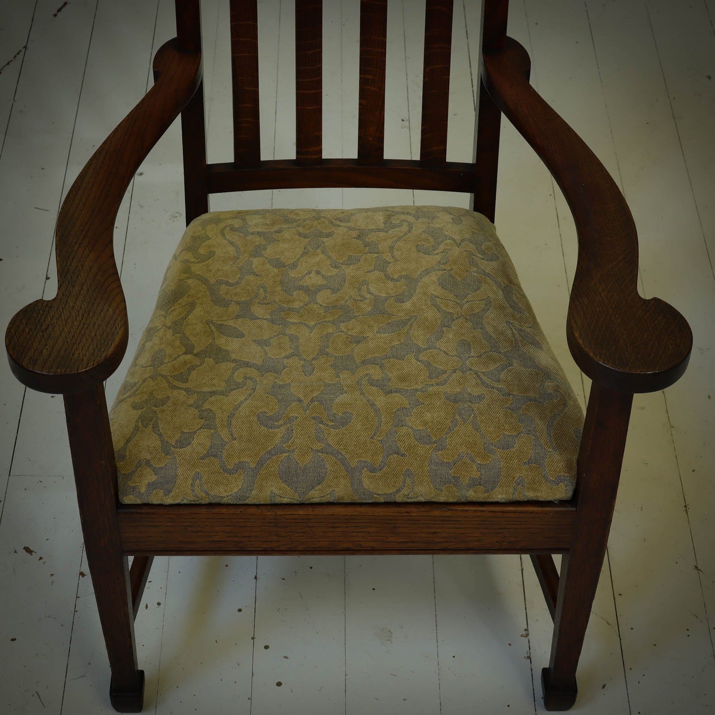 Arthur W. Simpson Arts & Crafts Lakes School English Oak Armchair