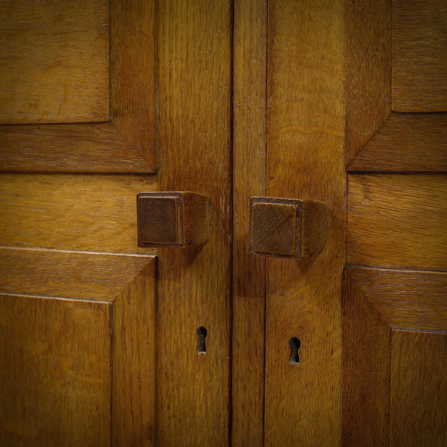 Brynmawr Furniture Company  Arts & Crafts Cotswold School Oak Wardrobe 1930