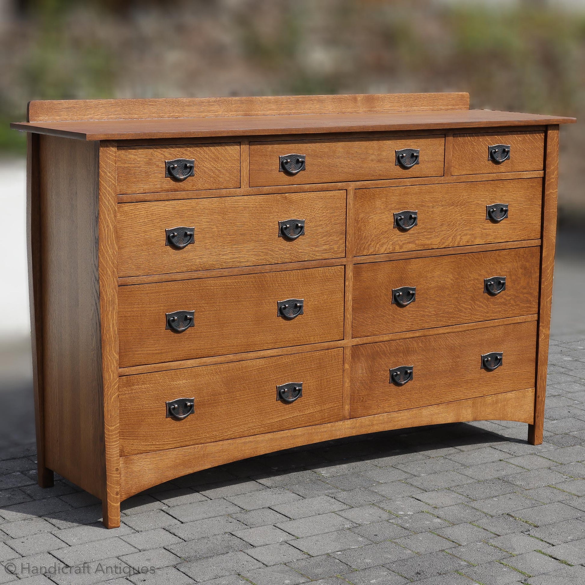 Stickley Arts & Crafts Mission School Oak ‘Master Dresser’ Chest of Drawers 