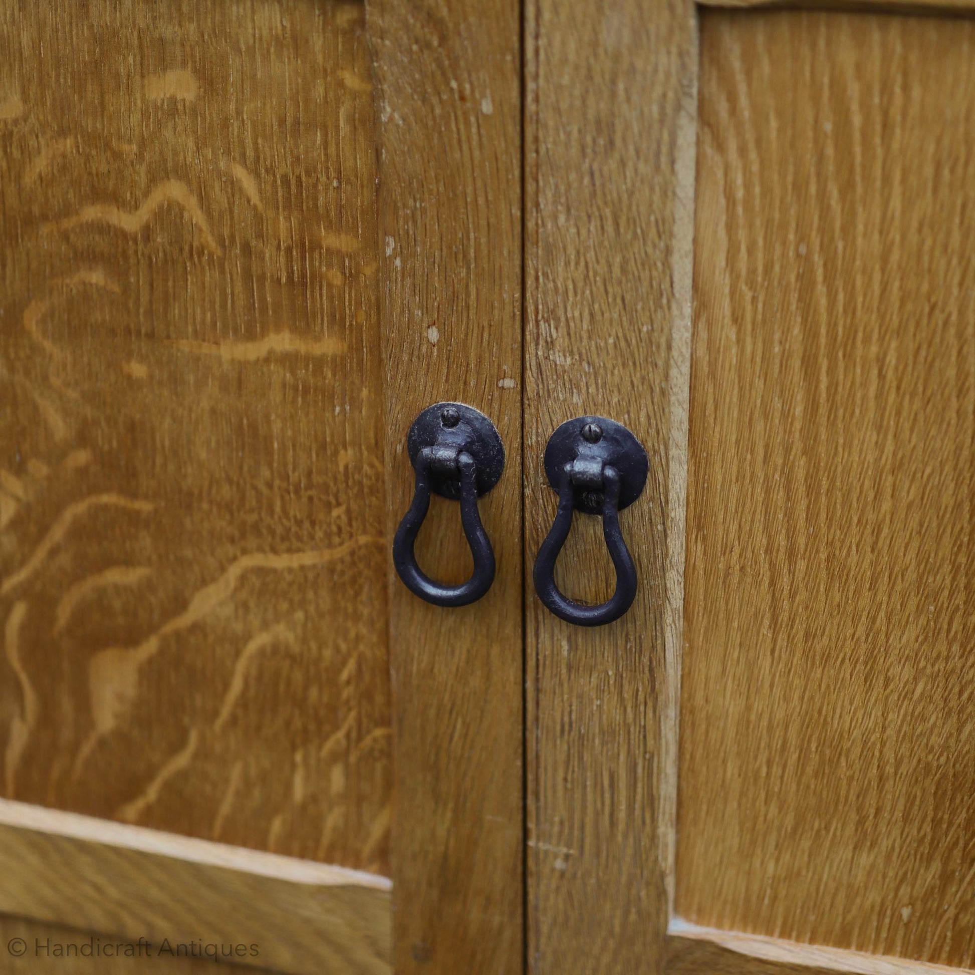 Cat & Mouseman' (Ex-Mouseman) Arts & Crafts Yorkshire School Oak Wardrobe (c)