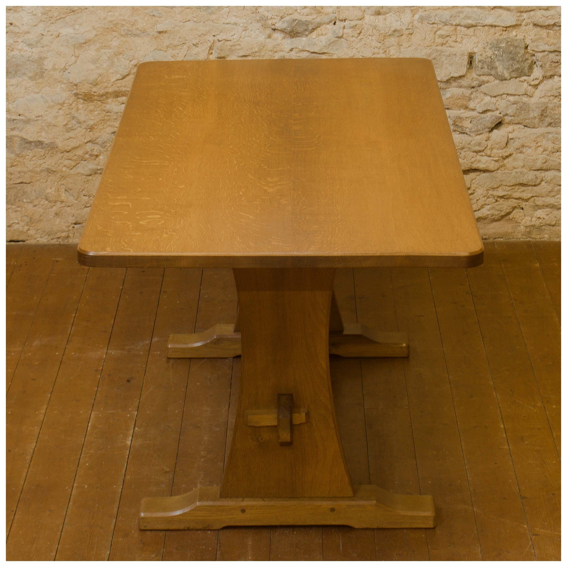Alan 'Acornman' Grainger (ex-Mouseman) Arts & Crafts Yorkshire Oak Dining Table