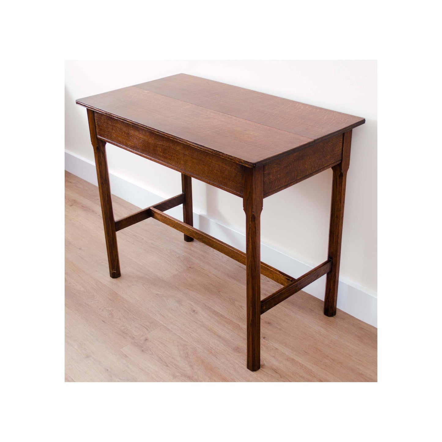 Arthur W Simpson (The Handicrafts, Kendal) Arthur W. Simpson Arts and Crafts Solid Oak Side Table