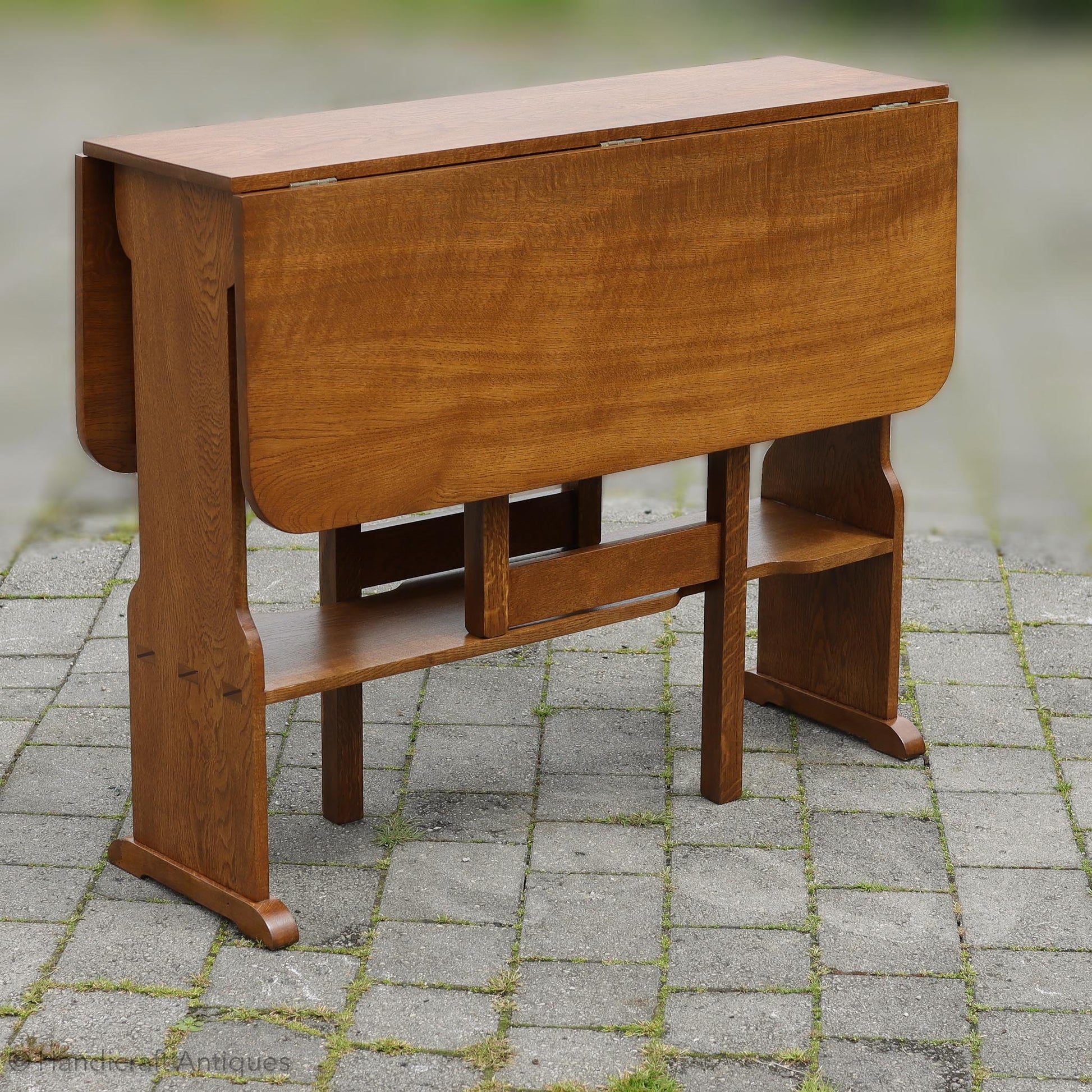 Arthur W. Simpson (The Handicrafts, Kendal) Arts & Crafts Lakes School English Oak Table c. 1920.