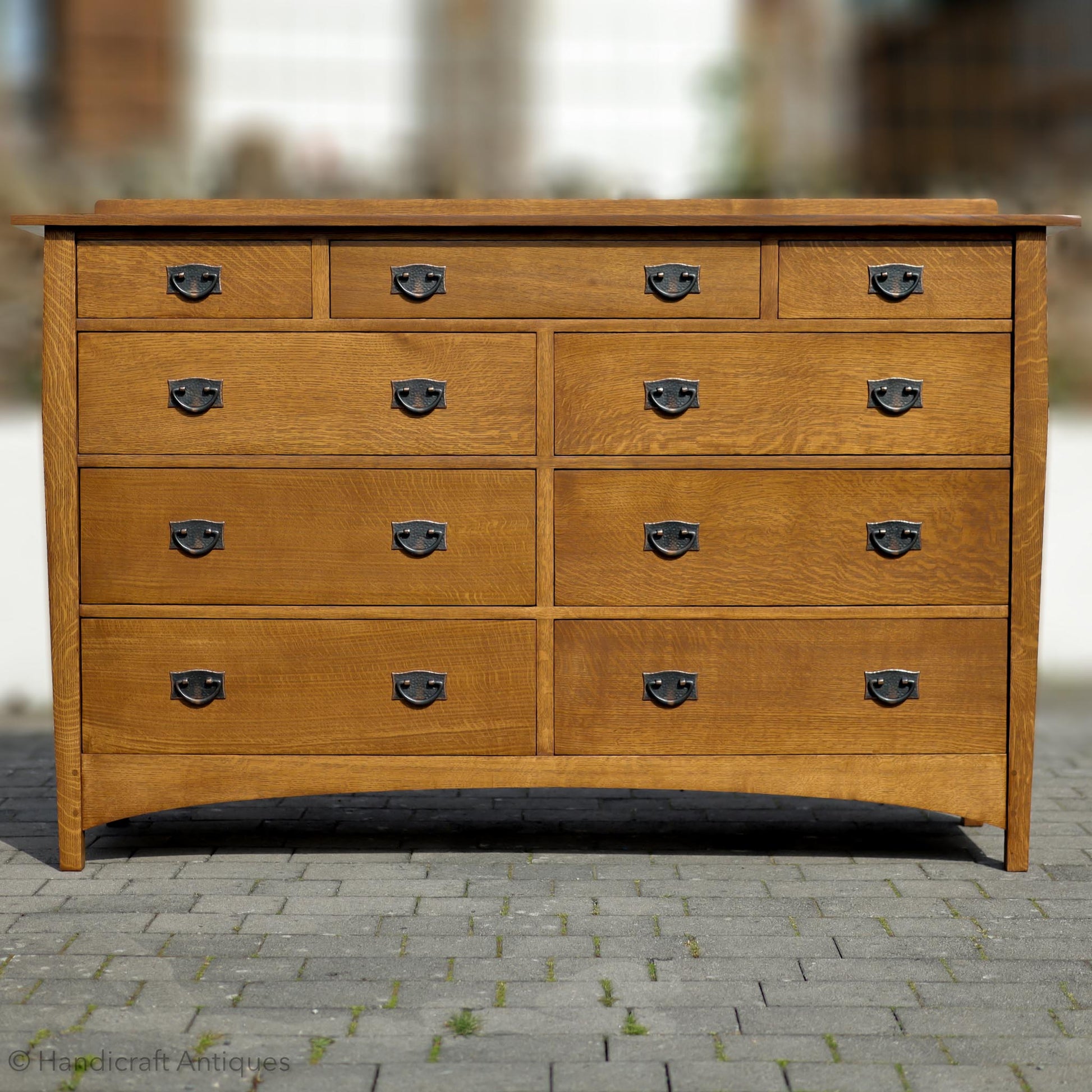 Stickley Arts & Crafts Mission School Oak ‘Master Dresser’ Chest of Drawers 