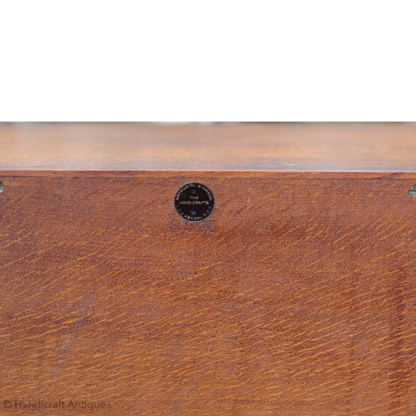 Arthur W. Simpson Arts & Crafts Lakes School English Oak Shelf c 1920.