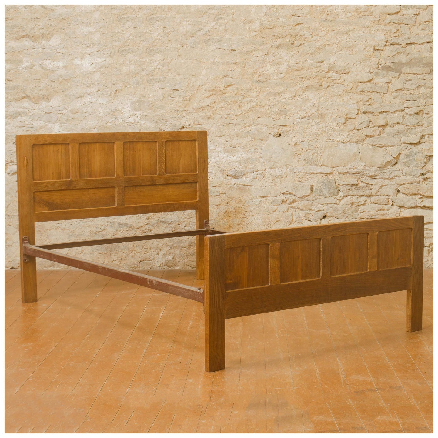 Derek Lizardman Slater Arts & Crafts Yorkshire School English Oak Double Bed