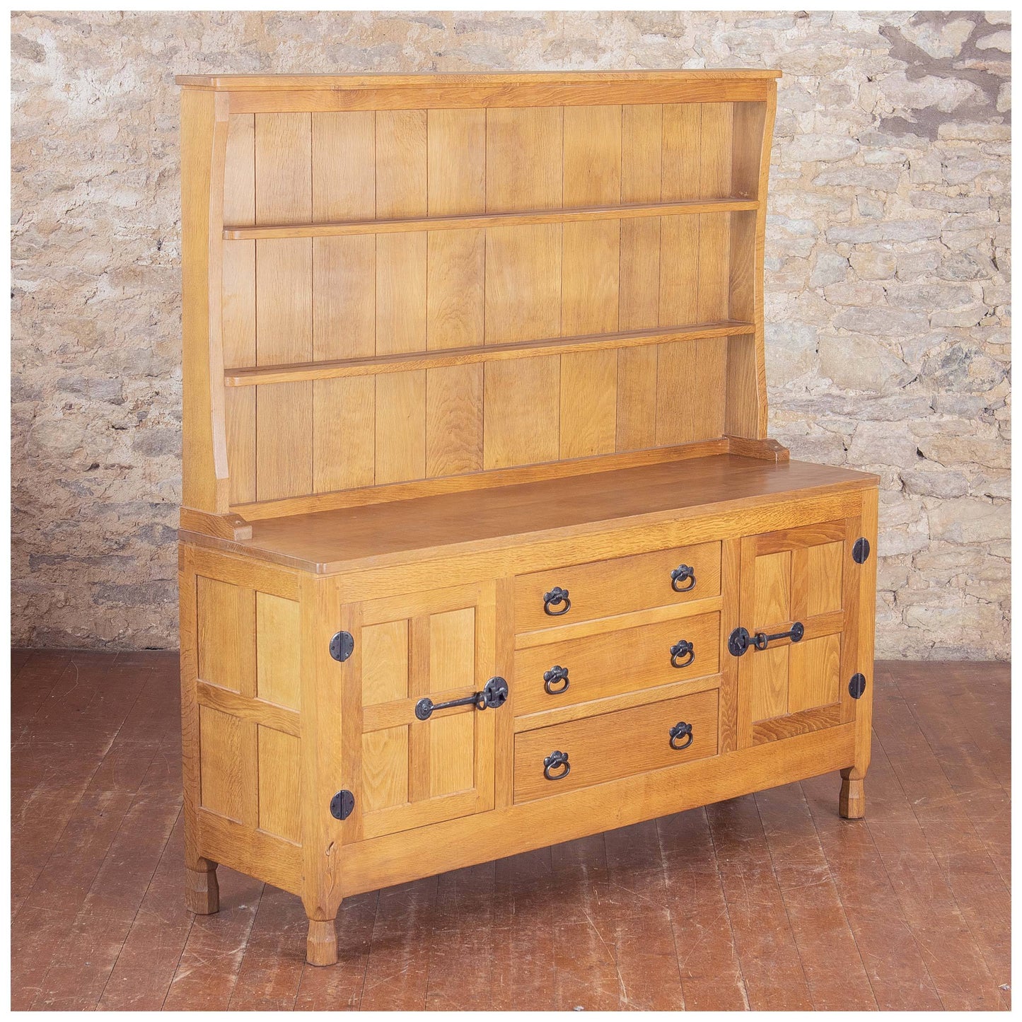 Derek Lizardman Slater Arts & Crafts Yorkshire School English Oak Dresser