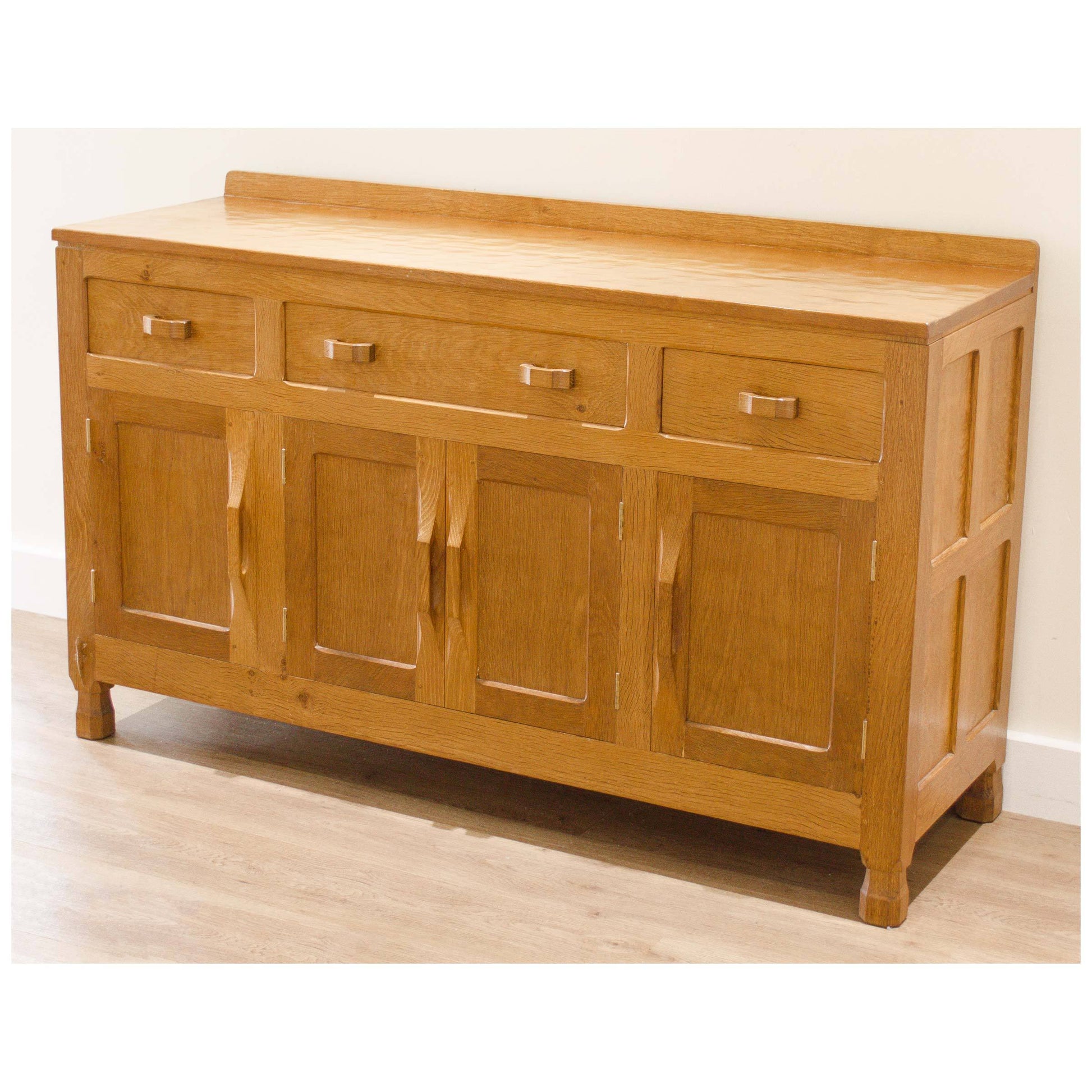 Derek Lizardman Slater Derek Slater Antique Adzed Yorkshire School Oak Sideboard