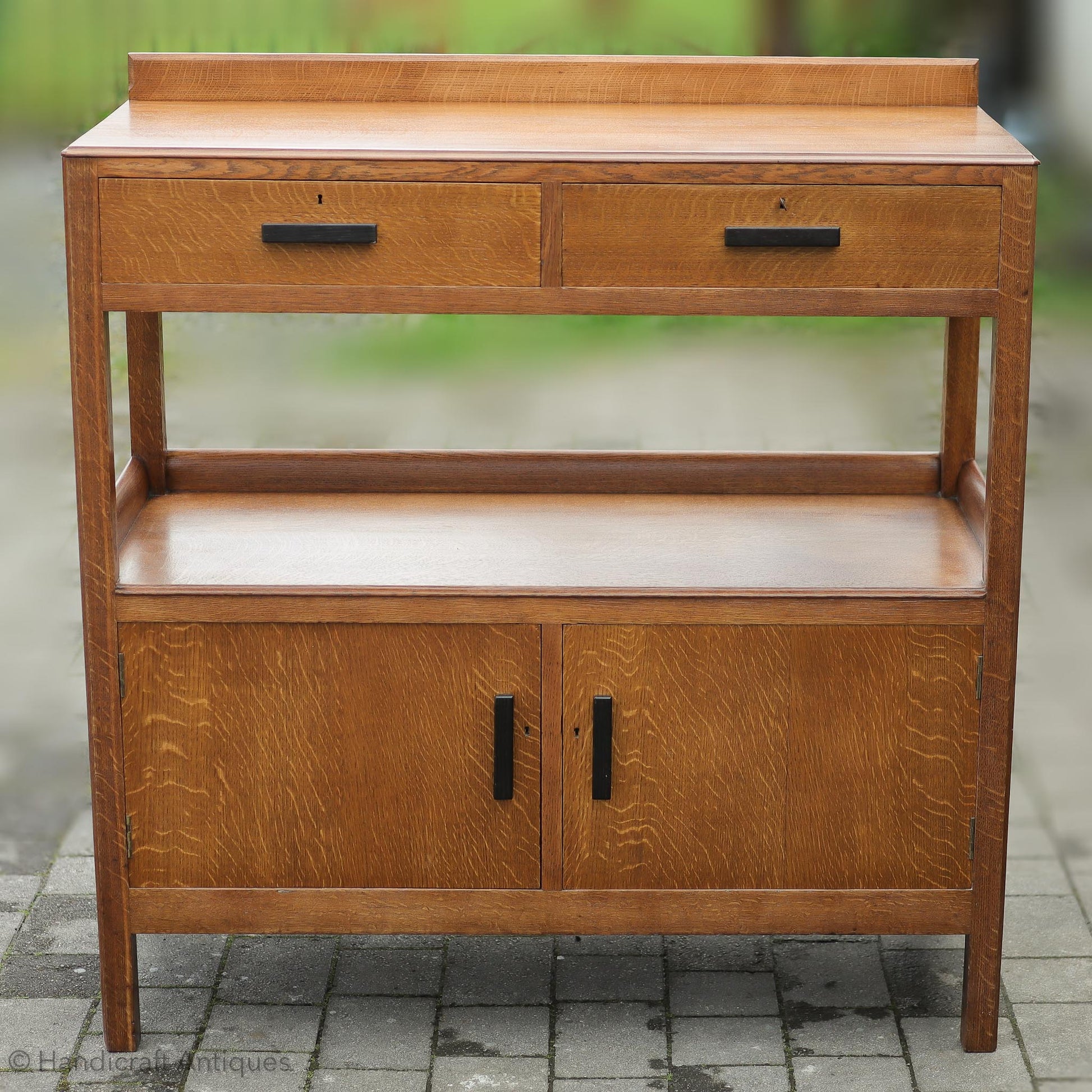 Arthur W. Simpson Arts & Crafts Lakes School English Oak Sideboard 1930.