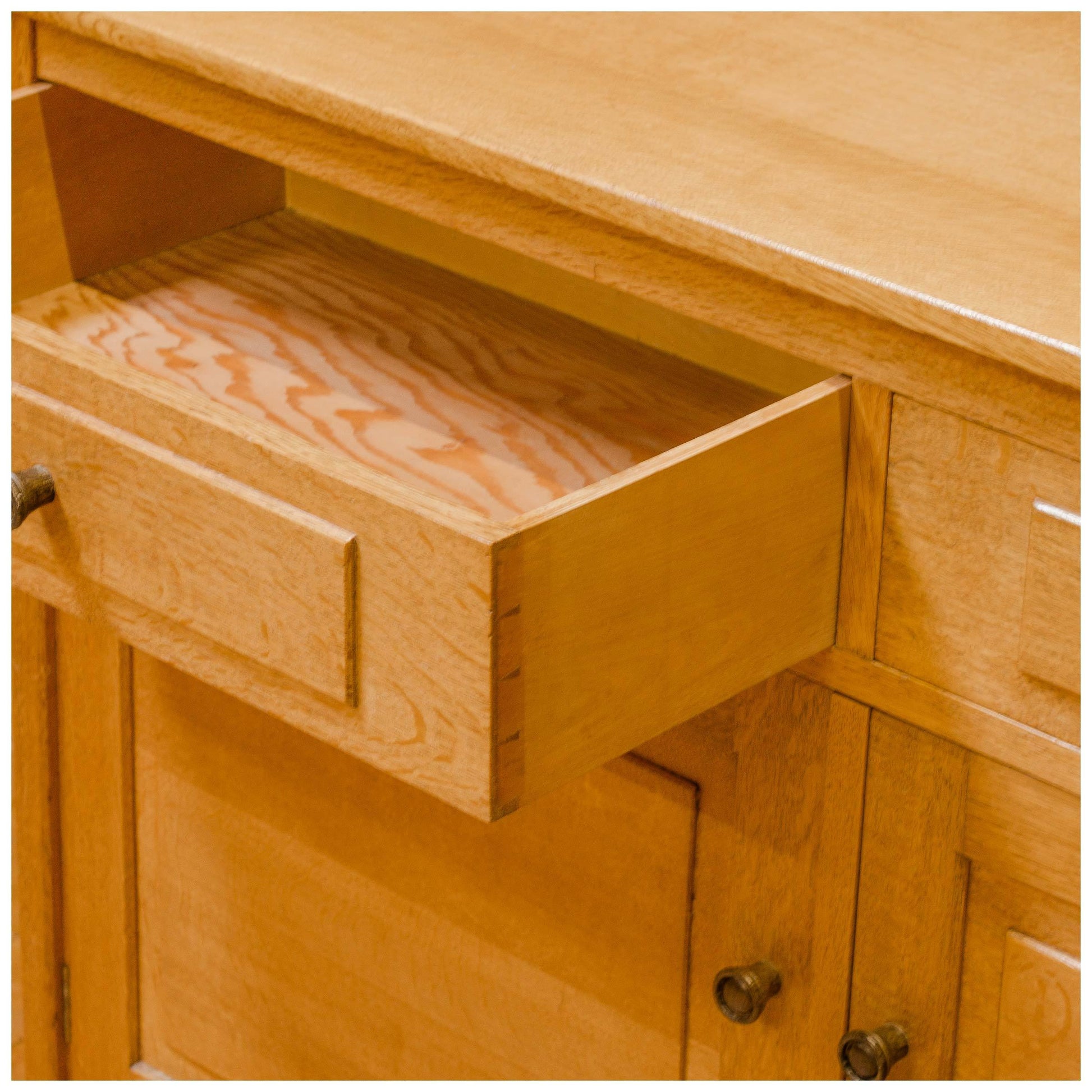 Gordon Russell Arts & Crafts Cotswold School Oak Sideboard c. 1935