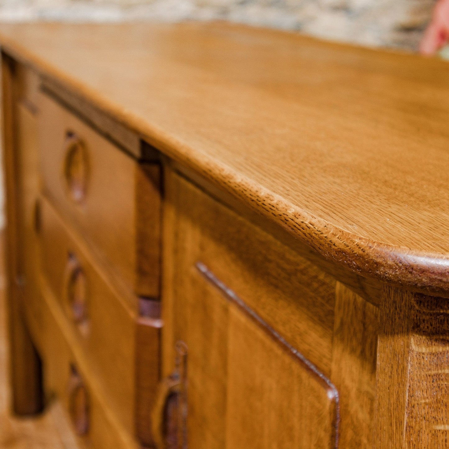 Gordon Russell Arts & Crafts Cotswold School English Oak Enstone Sideboard 1935