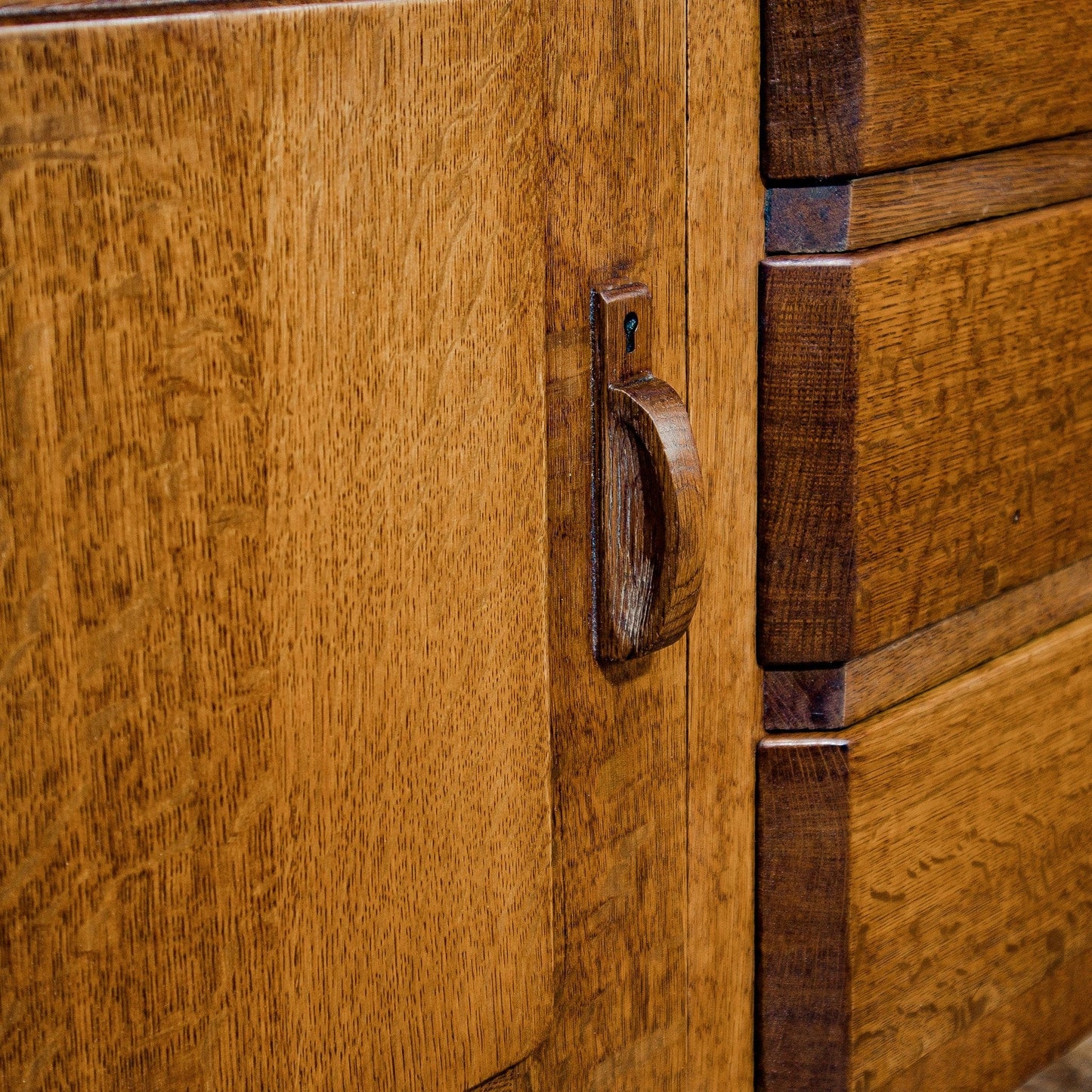 Gordon Russell Arts & Crafts Cotswold School English Oak Enstone Sideboard 1935