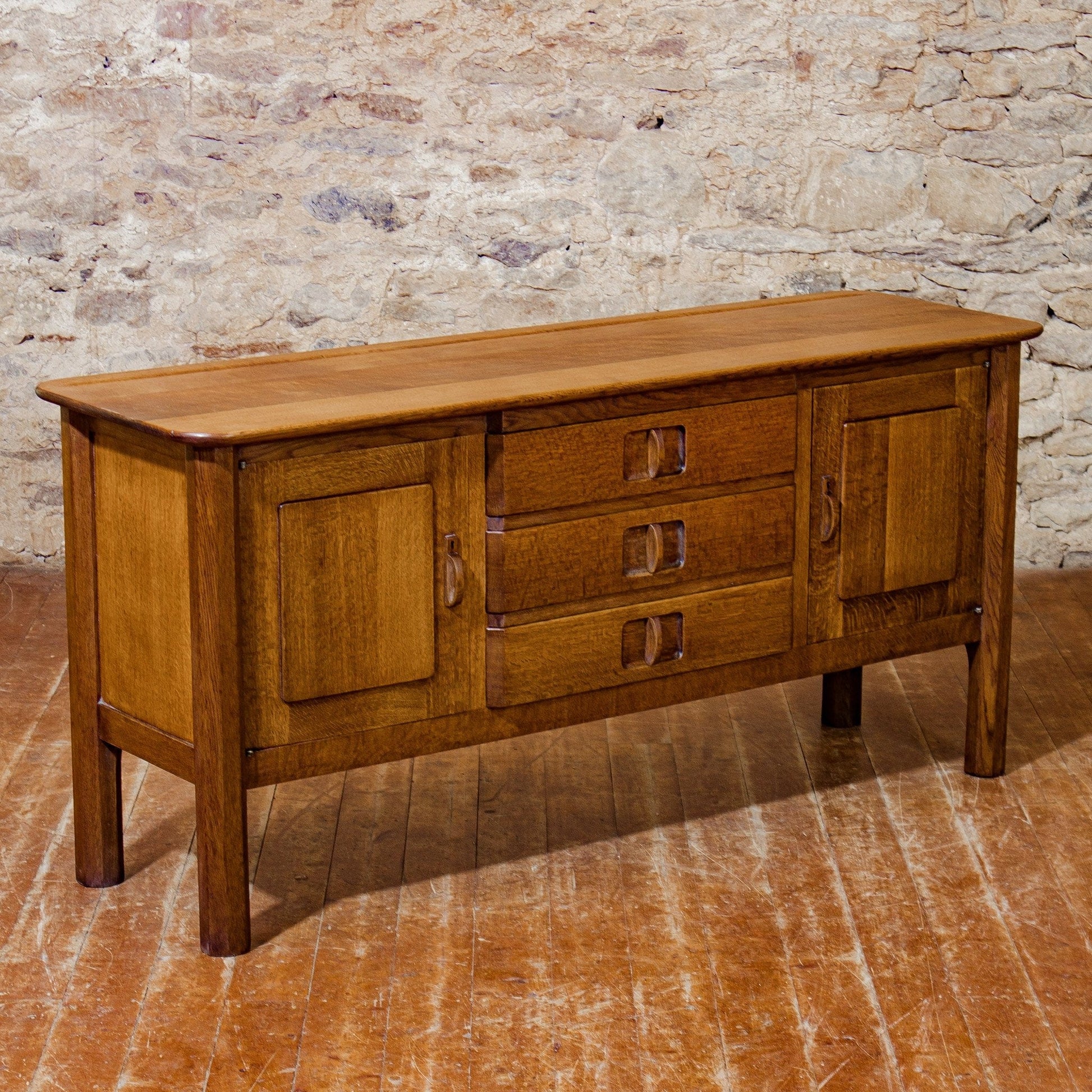 Gordon Russell Arts & Crafts Cotswold School English Oak Enstone Sideboard 1935