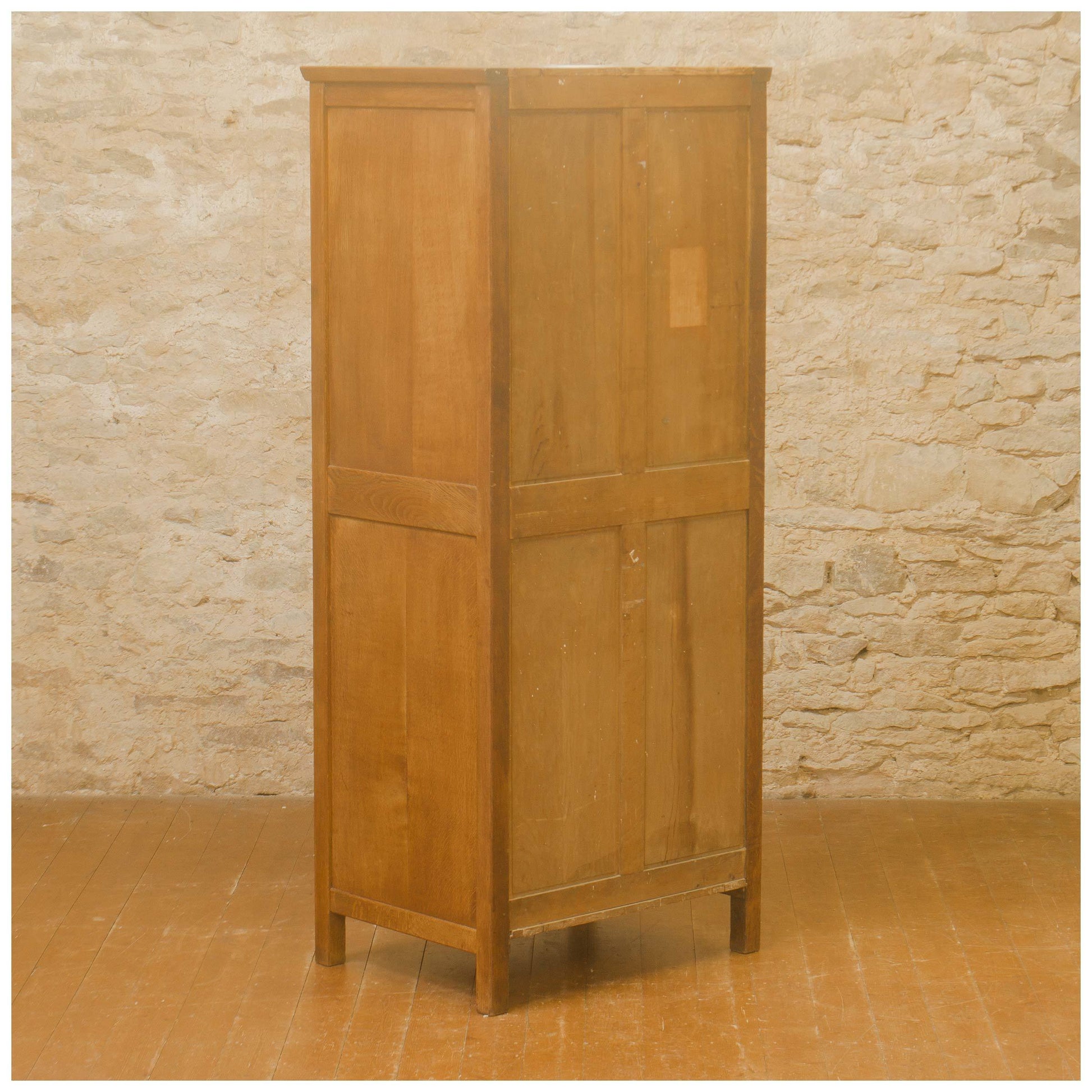 Gordon Russell Arts & Crafts Cotswold School English Oak Wardrobe 1928