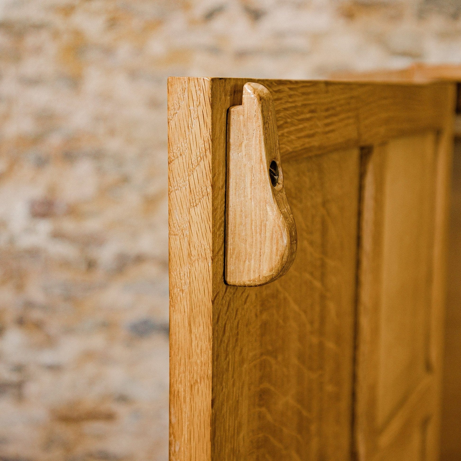 Keith Moorey (ex-Mouseman & ex-Barnsley) Cotswold School English Oak Wardrobe