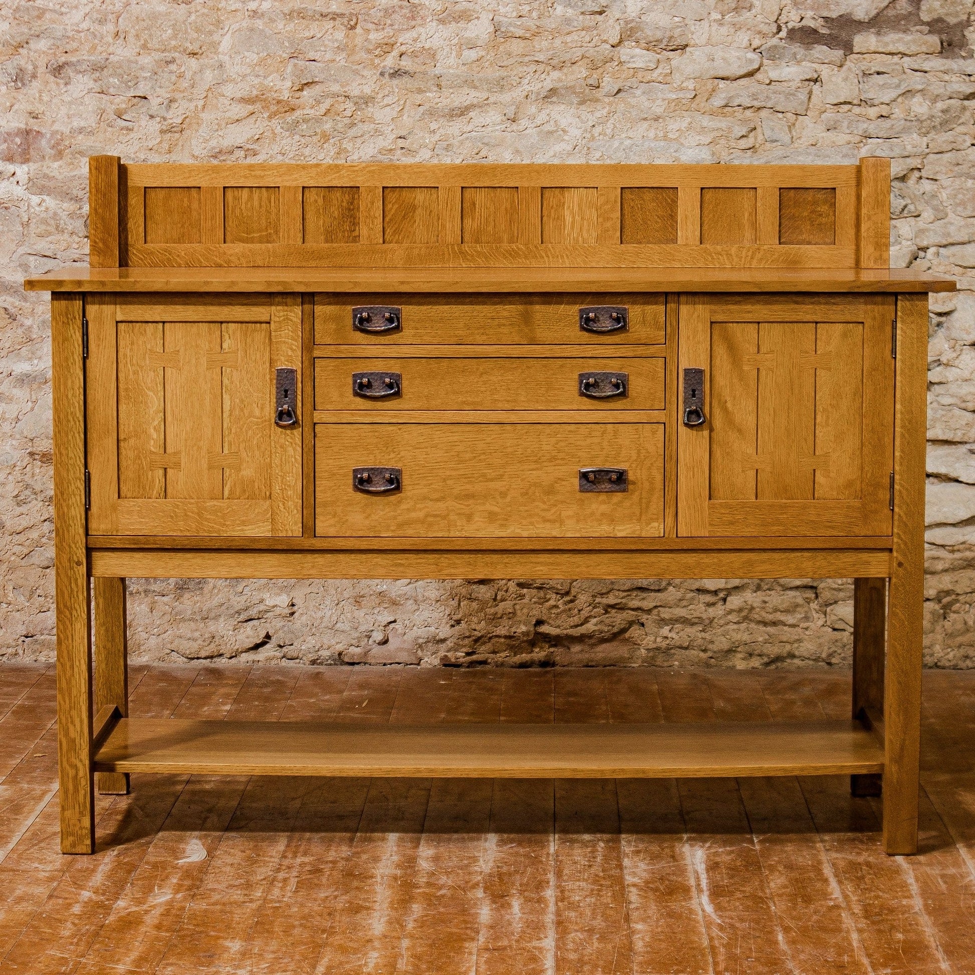 L. & J. G Stickley Arts & Crafts Mission School Quarter-sawn Oak Sideboard 2005