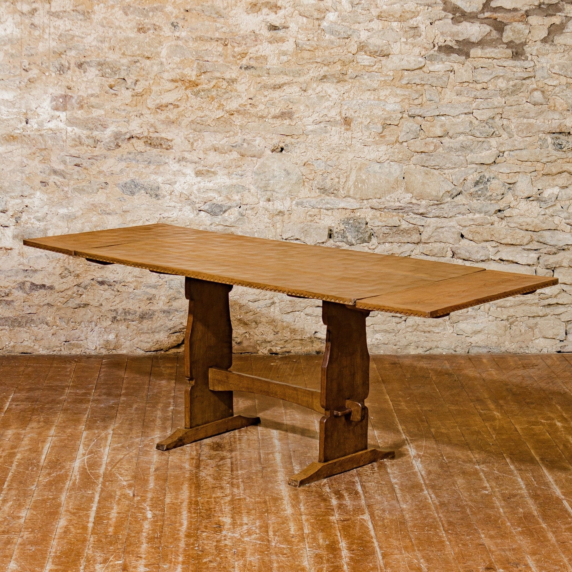 Martin Lizardman Dutton Arts & Crafts Yorkshire School Oak Extending Table