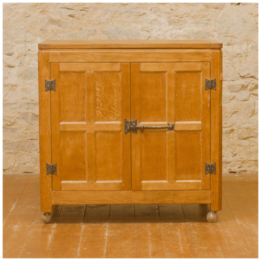 Rabbitman (Ex-Mouseman) Arts & Crafts Yorkshire School English Oak Media Cabinet