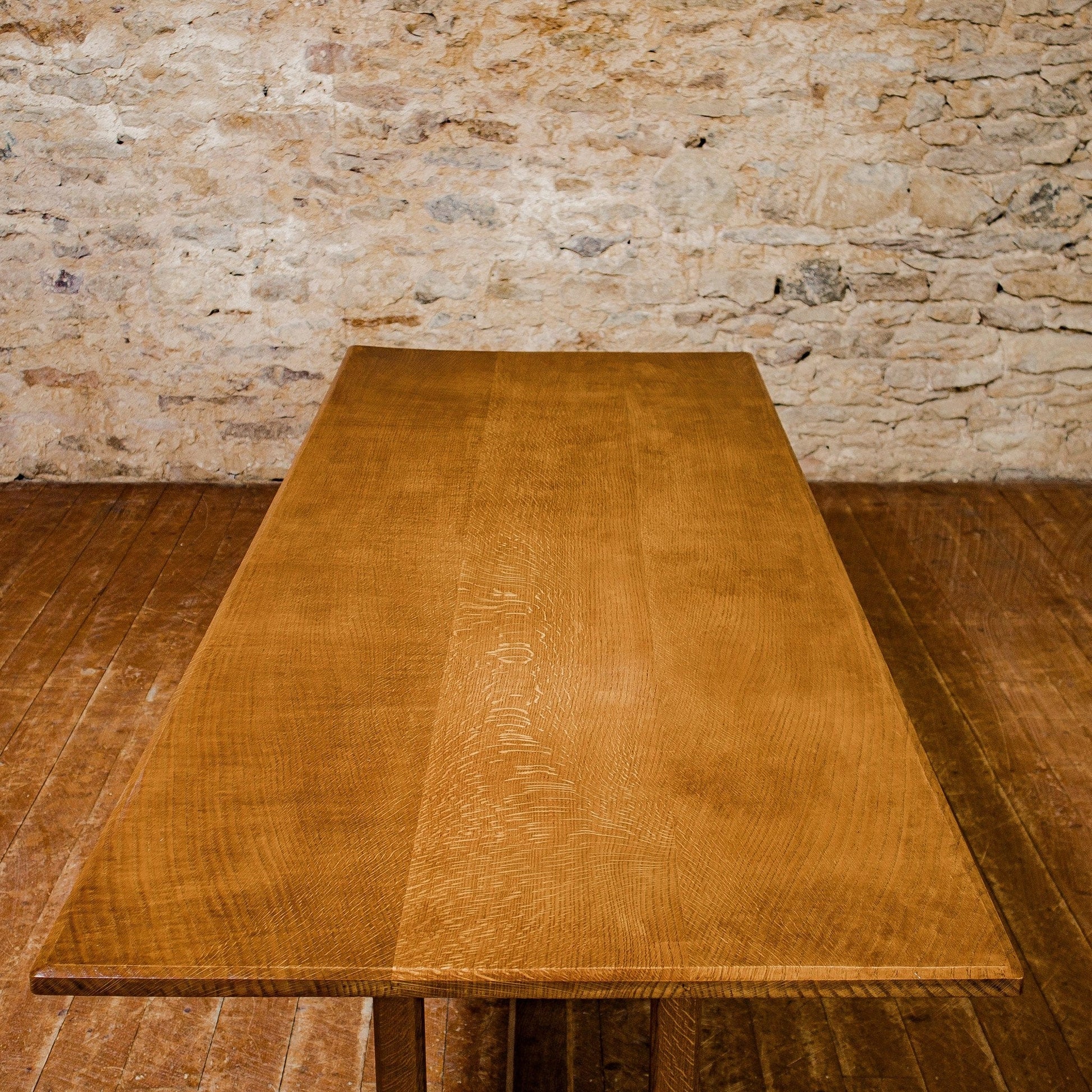 Reynolds of Ludlow Arts & Crafts Cotswold School English Oak Dining Table c 1950