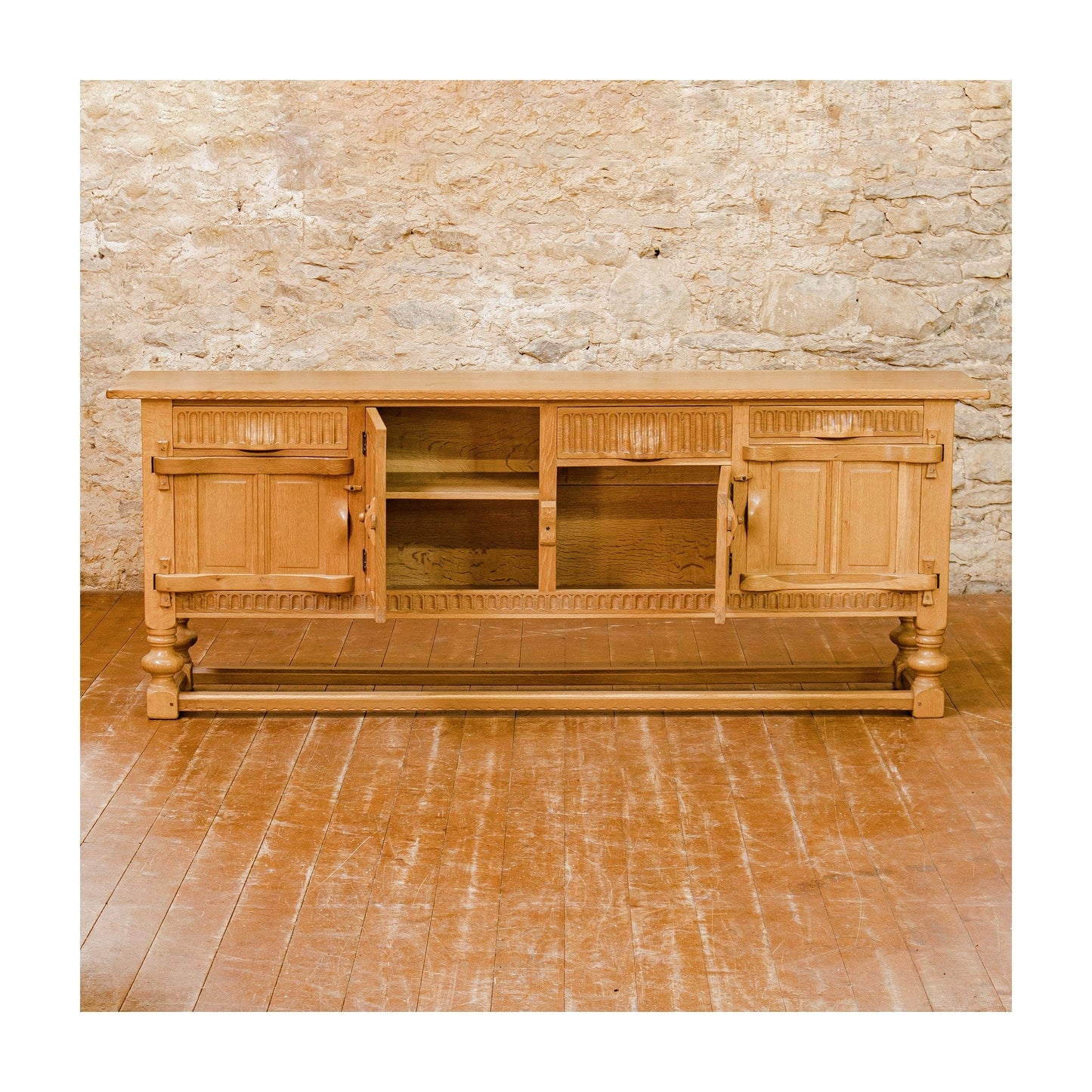 Rupert Griffiths Arts & Crafts English Oak long Sideboard