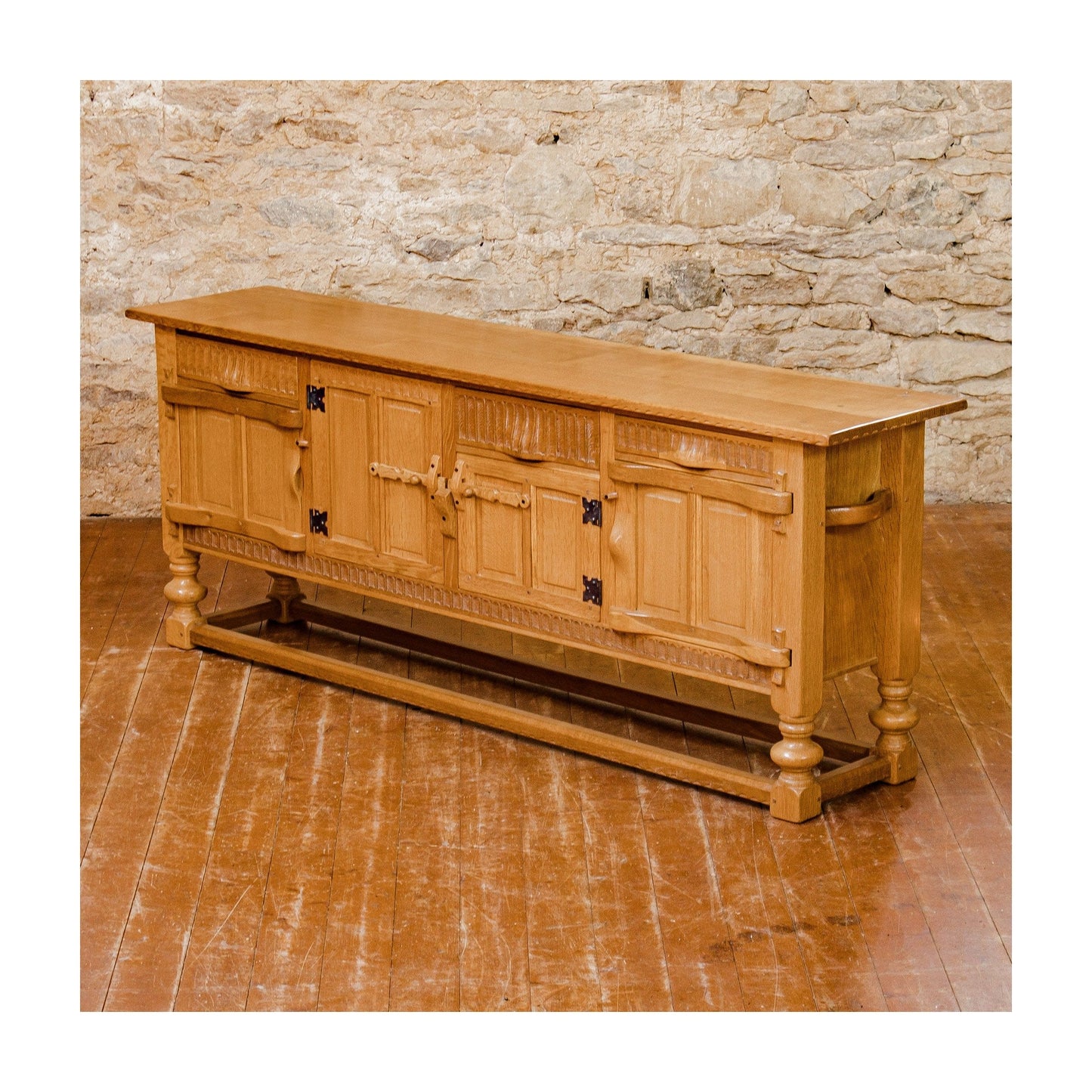 Rupert Griffiths Arts & Crafts English Oak long Sideboard